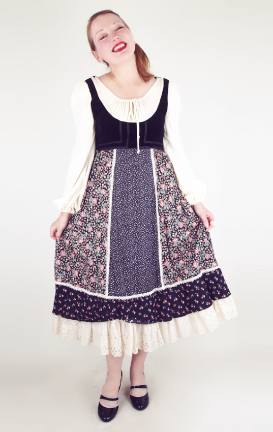 blackflowergunnedirndldress1.png