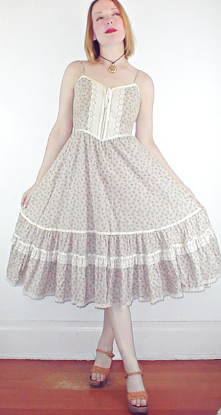 ecrucalicogunnesundresspdx1.png