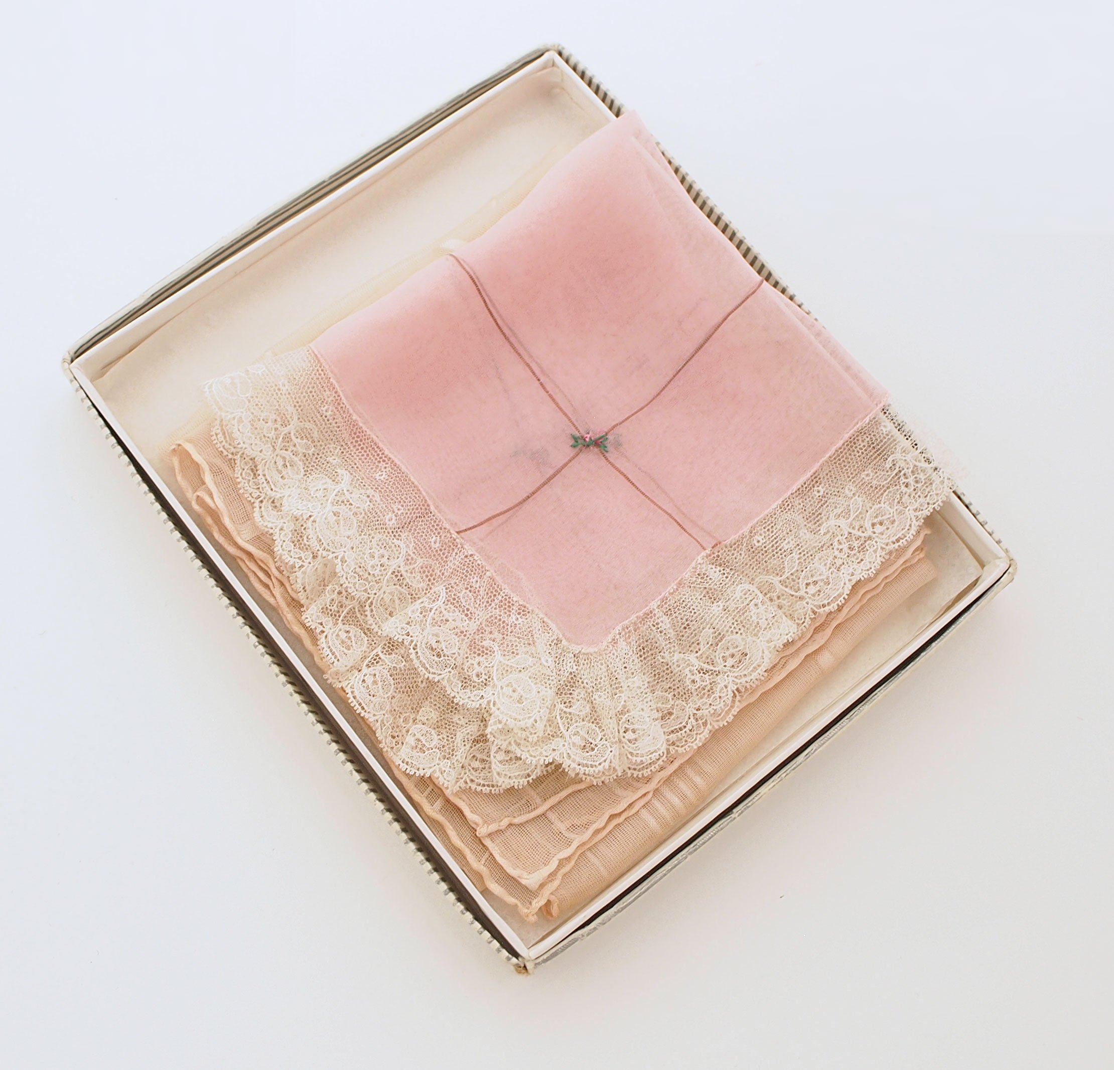 Davenport Hotel Handkerchief & Scarf Set