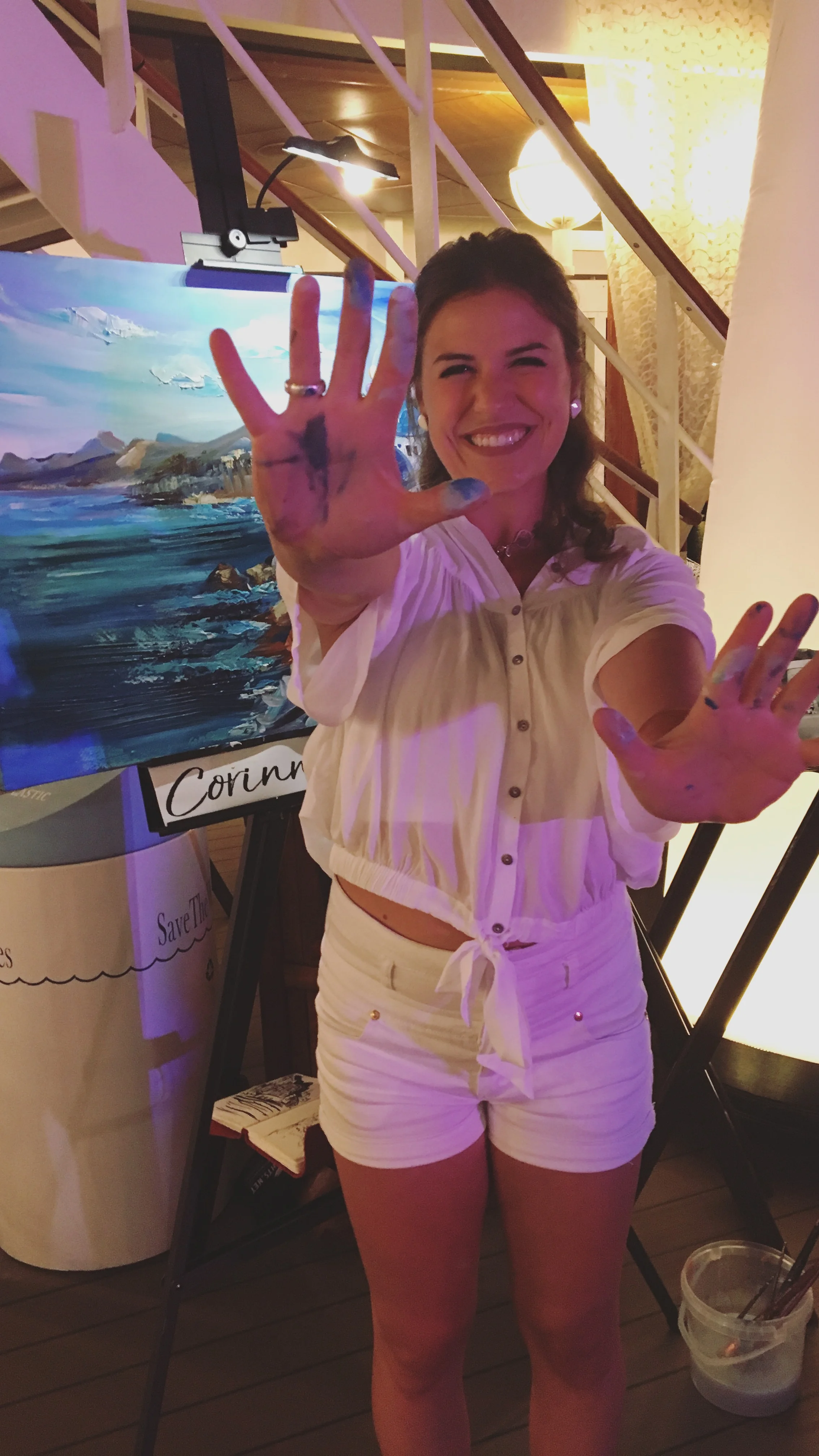Painted hands, happy heart! Santorini, Greece
