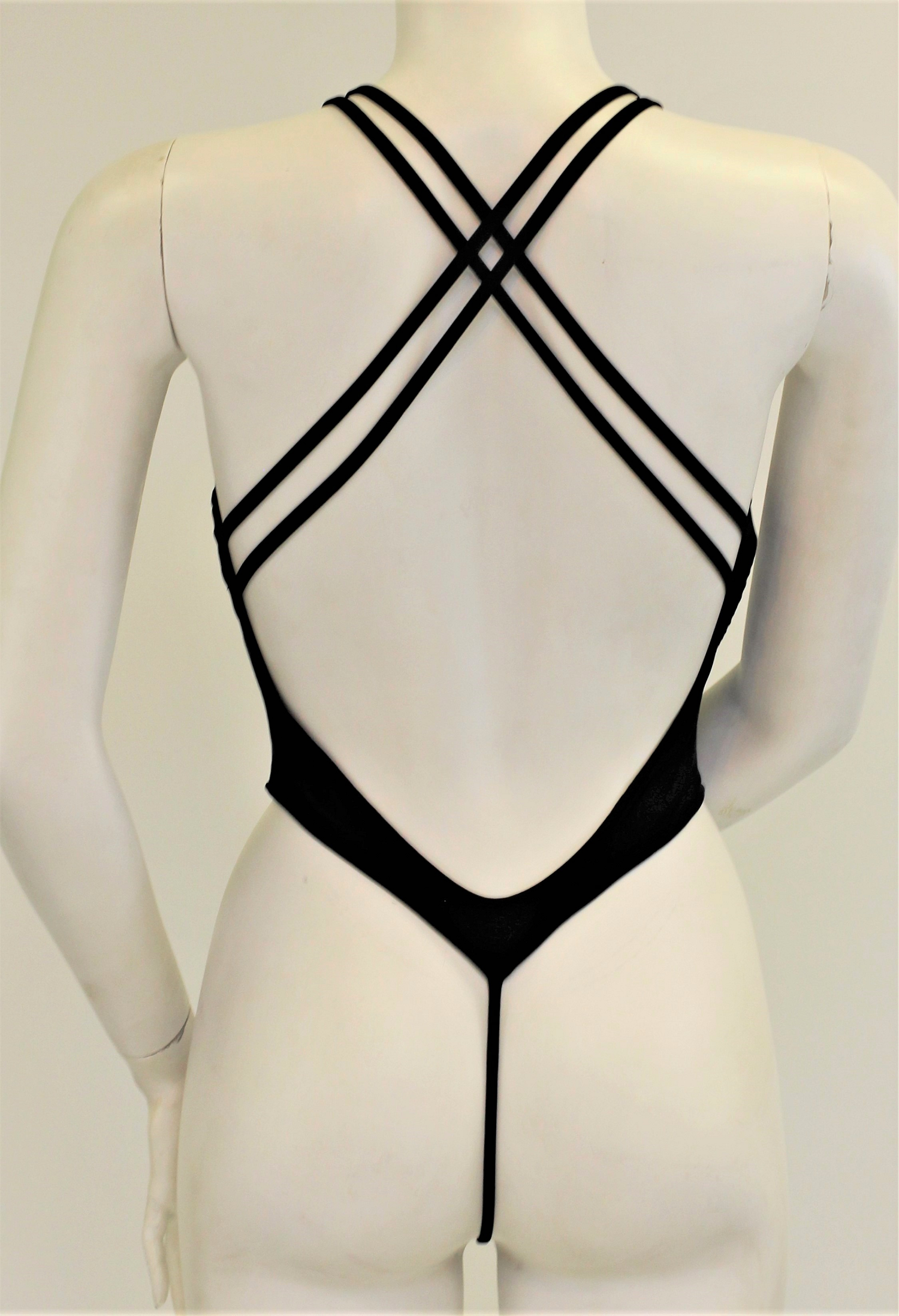 thong suit back.png