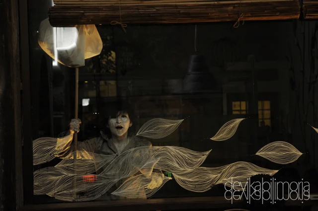 Kinfolk Cafe. Performance by Ondru Arts. Image by Devika Bilimoria 