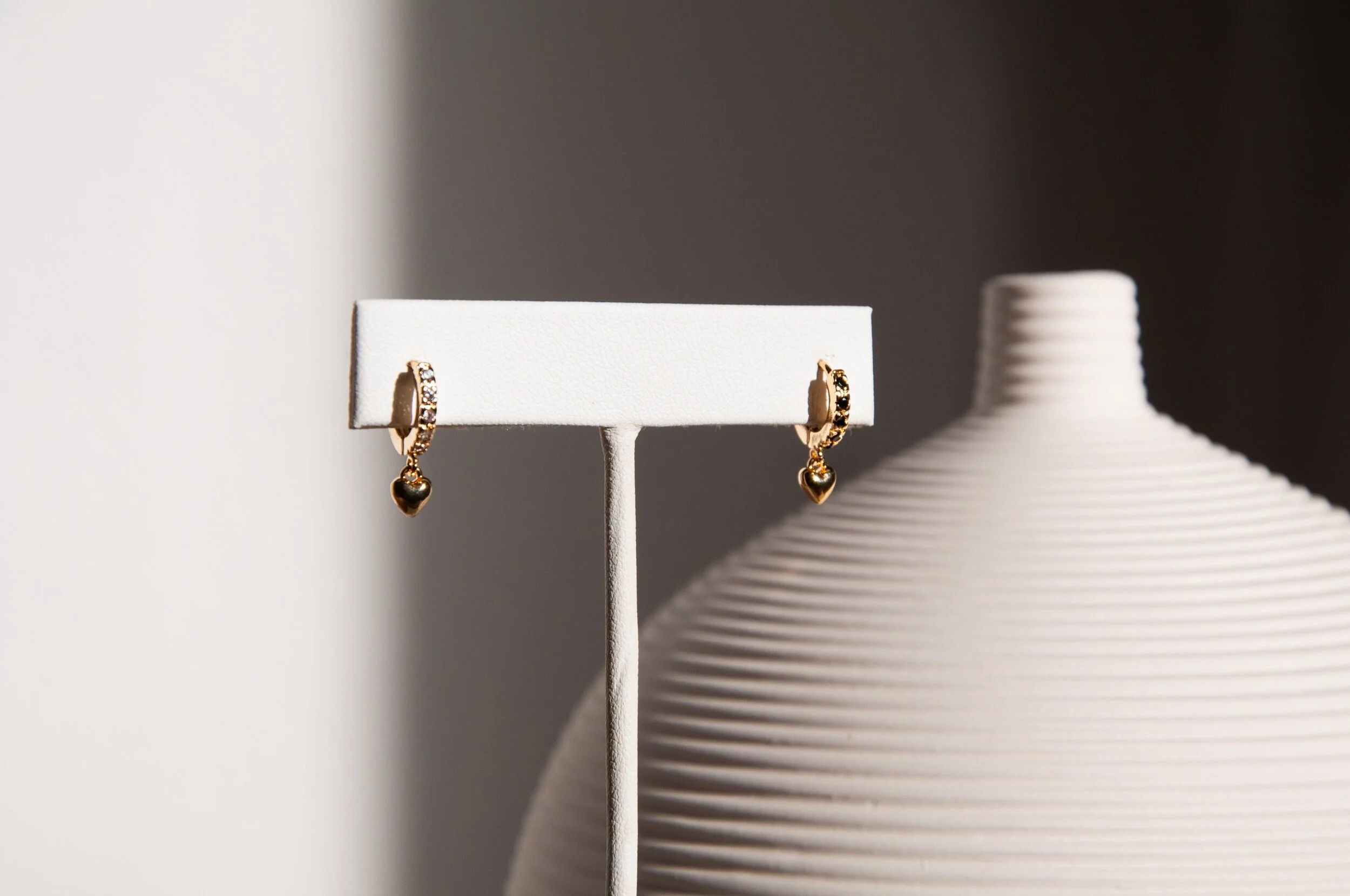 D3AD7F68-6EAA-4A38-A5DB-46466CBE57E2