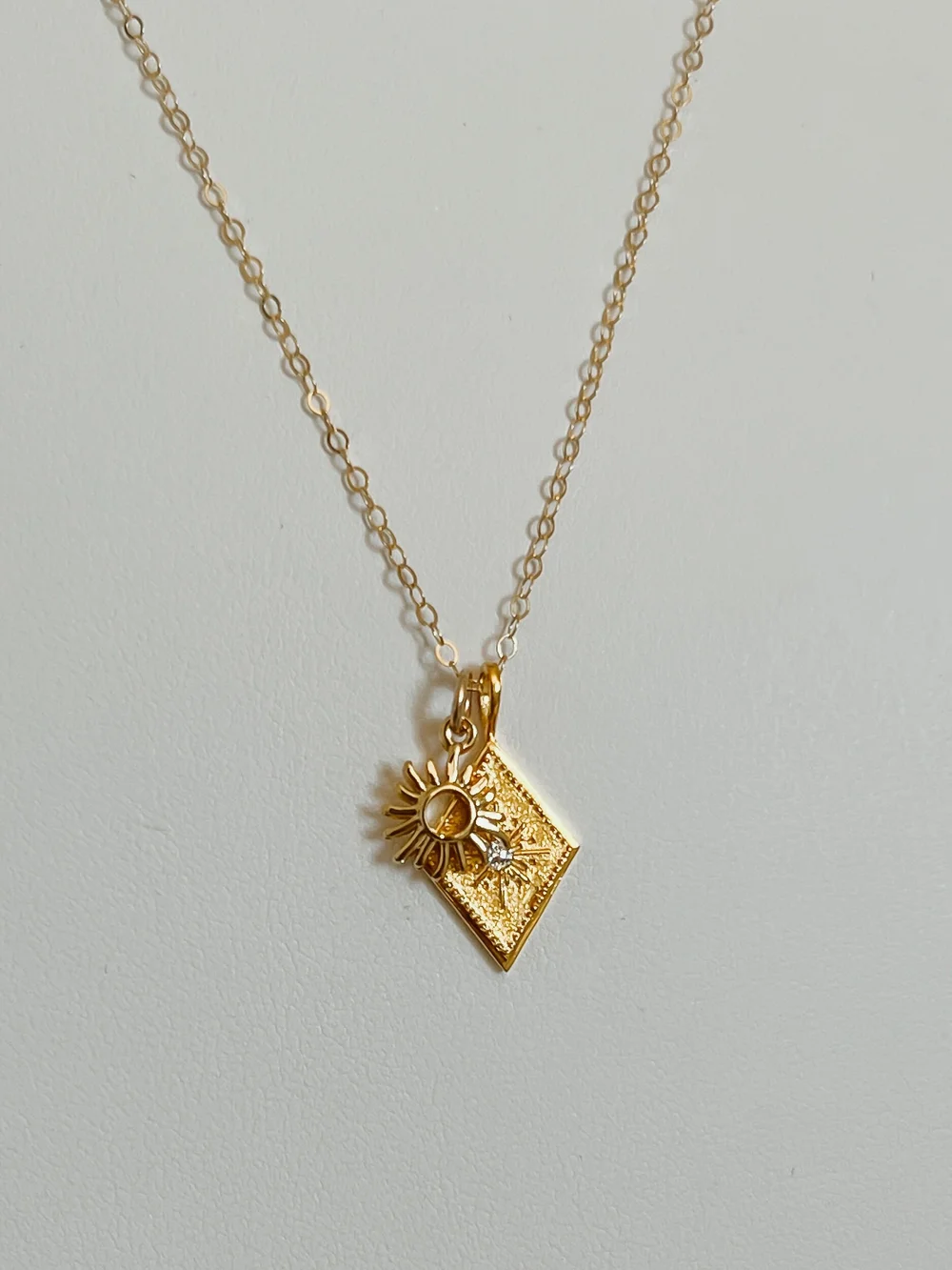 Sunshine necklace outlet