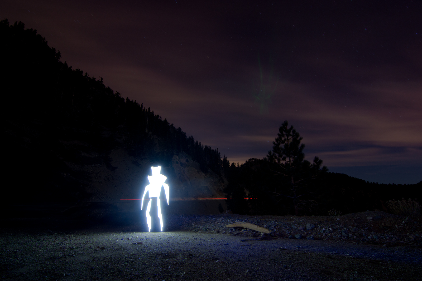 glowing_robot.jpg