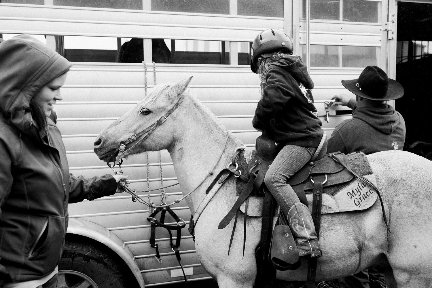 rodeo-family-in-alaska_35.jpg