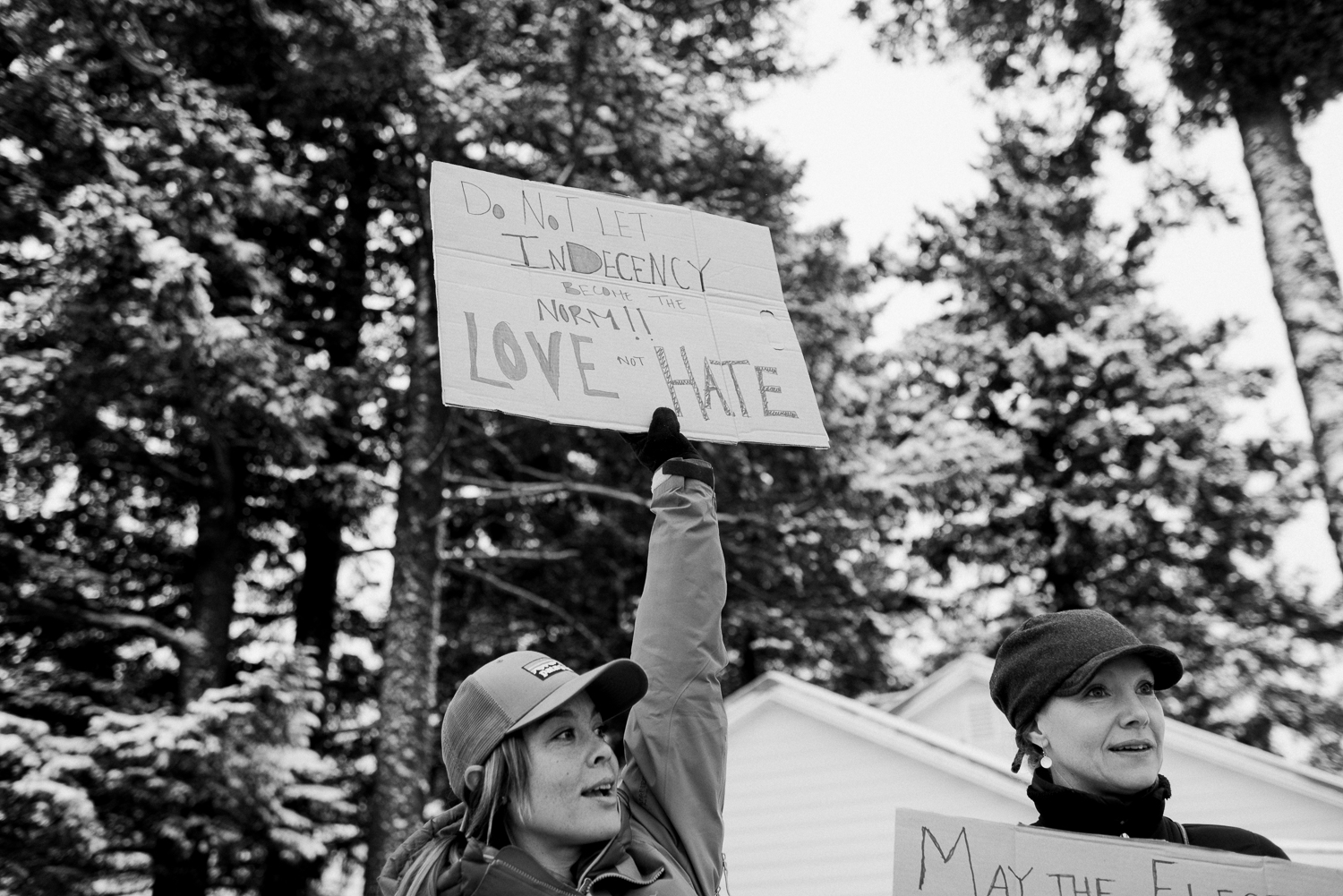 womens march-breanna peterson- kodiak alaska_0022.jpg
