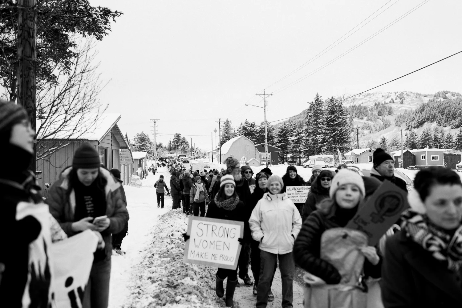 womens march-breanna peterson- kodiak alaska_0021.jpg