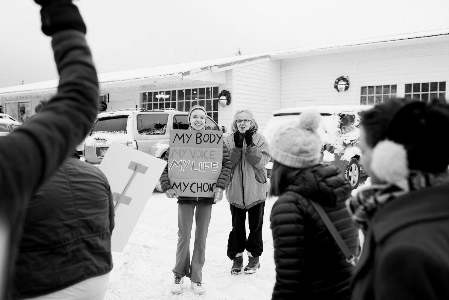 womens march-breanna peterson- kodiak alaska_0025.jpg