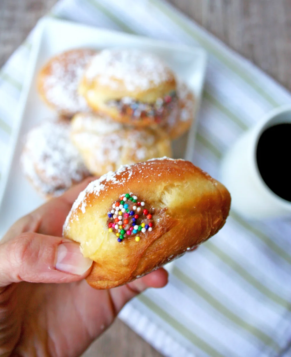 Featured image of post How to Make Dunkin Donut Chocolate Creme Filled