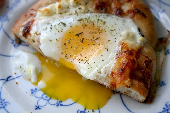 eatthekhachapuri.jpg