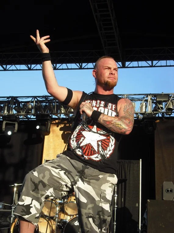 FIVE FINGER DEATH PUNCH