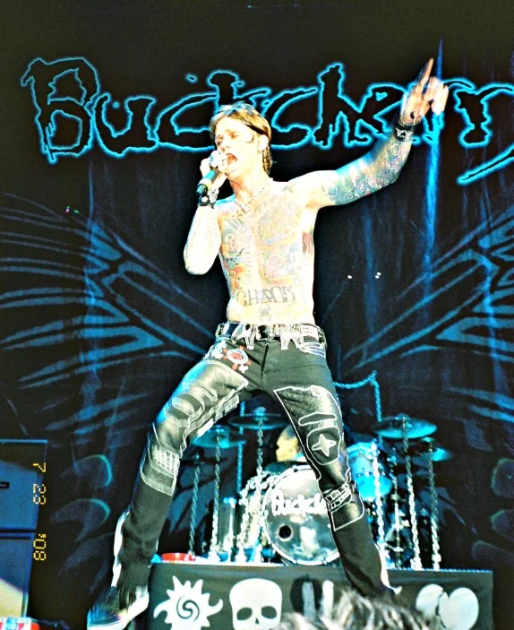 BUCKCHERRY
