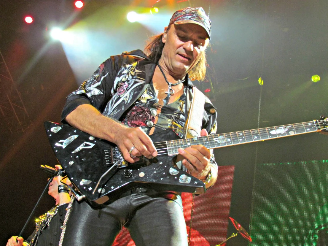 SCORPIONS