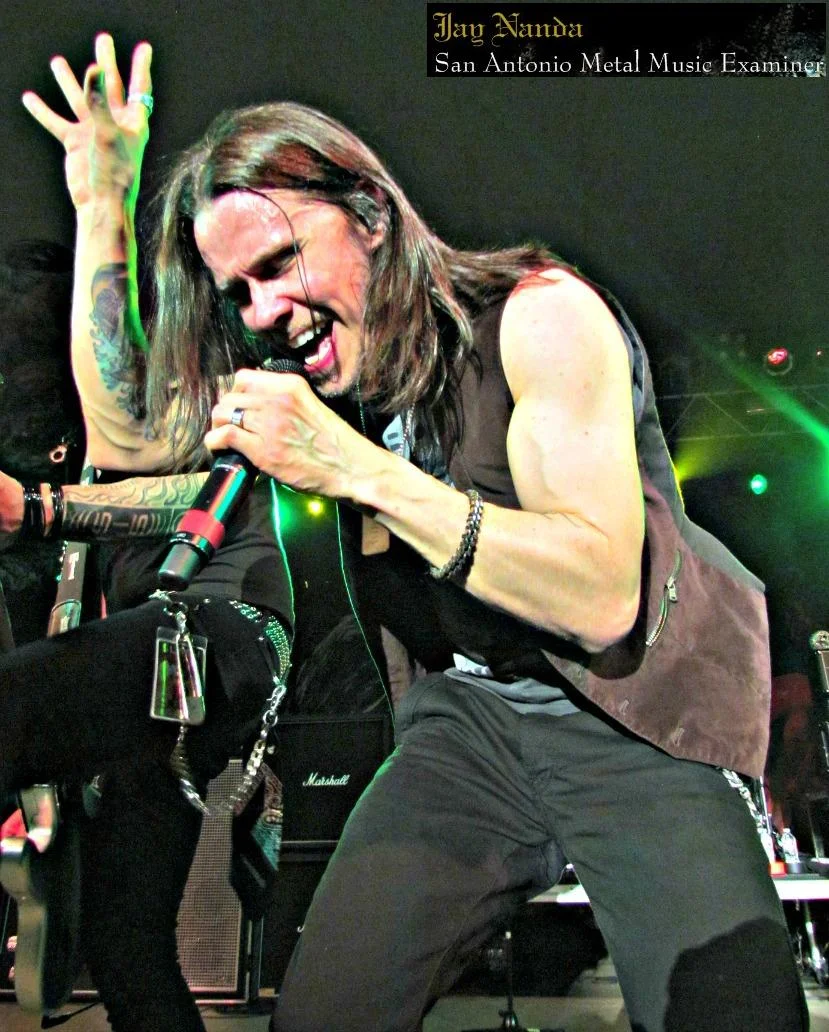 SLASH FEATURING MYLES KENNEDY & THE CONSPIRATORS