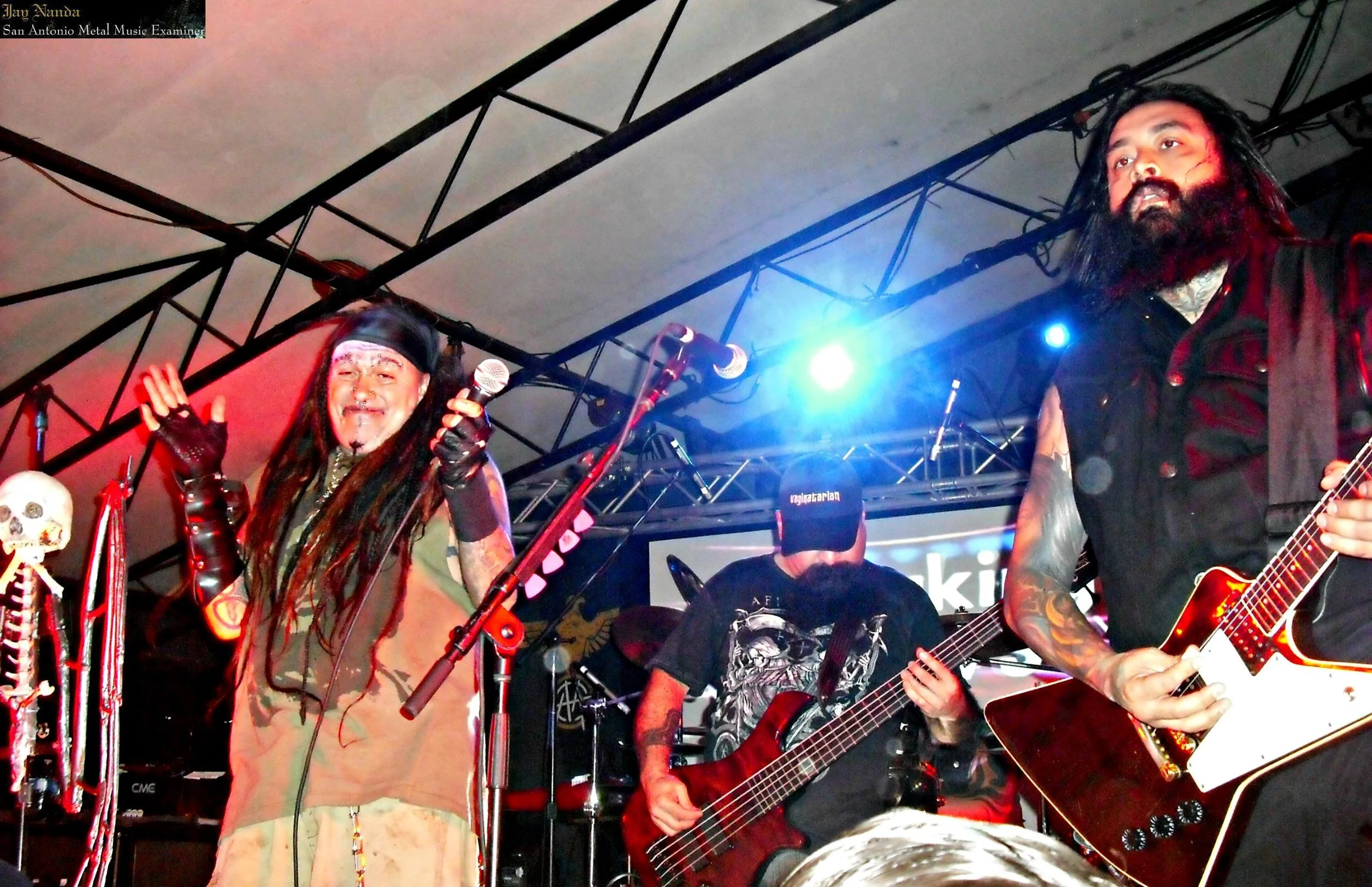 'Into the Pit:' Ministry