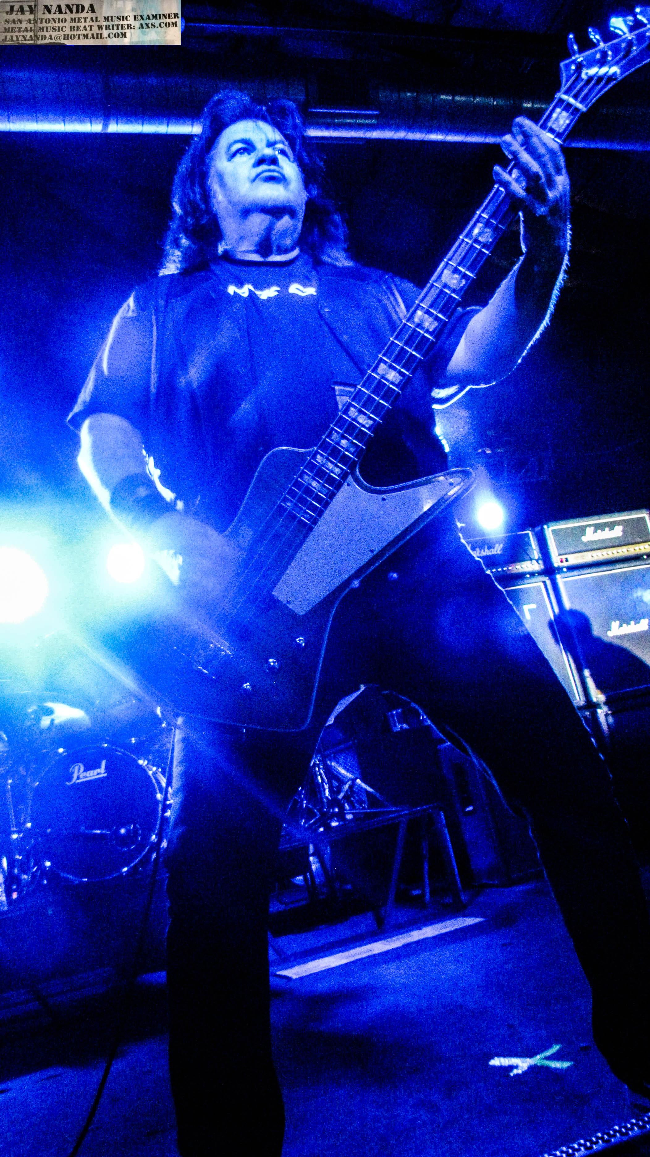 Glen rocks the bass.