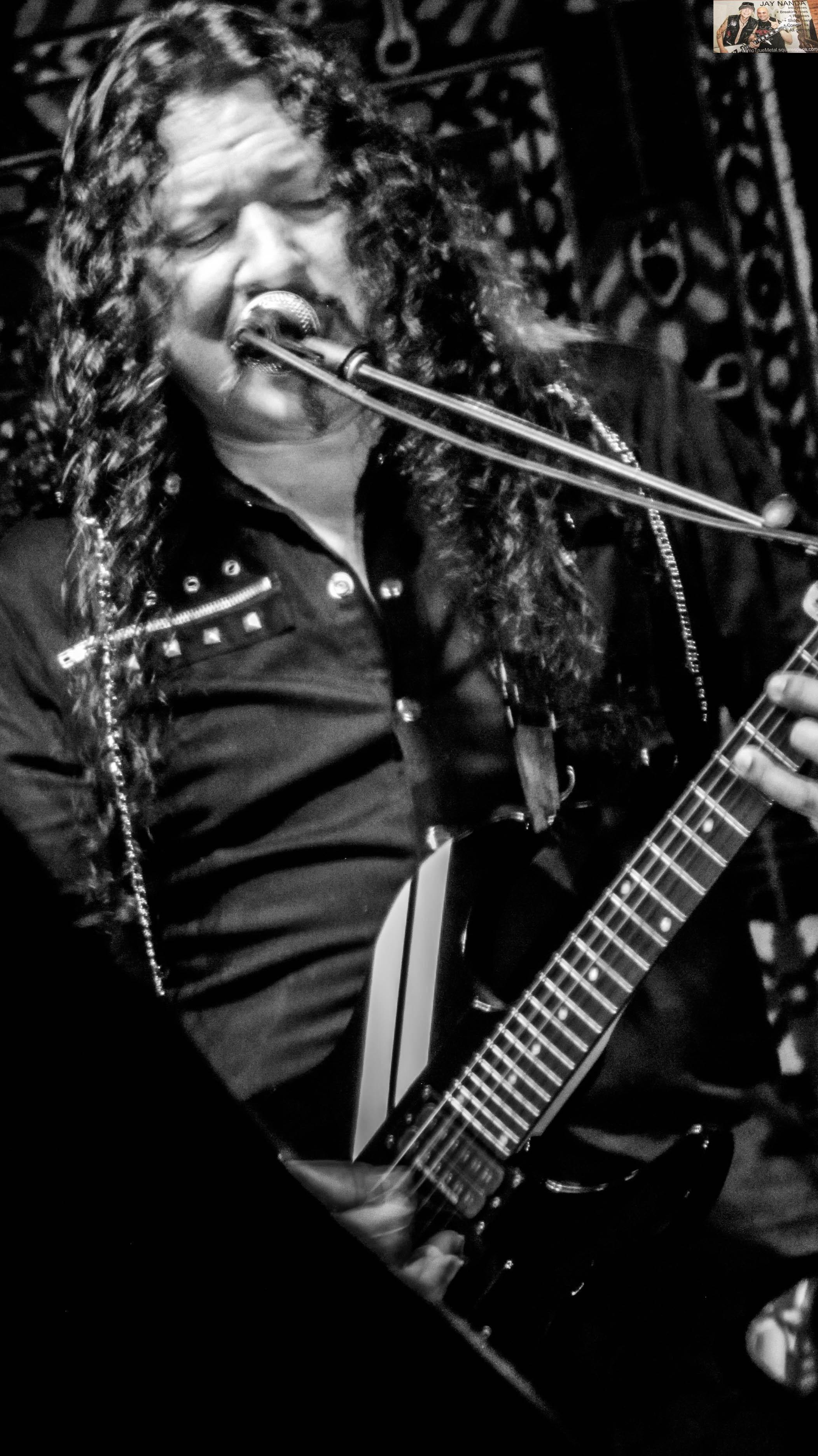 Original lead guitarist Oz Fox provides some backup vocals.