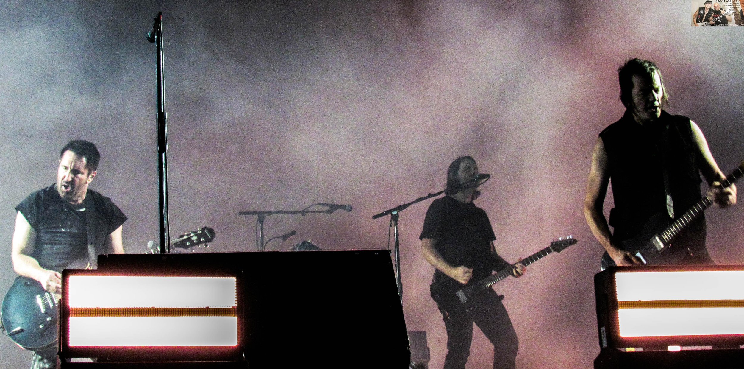 NINE INCH NAILS