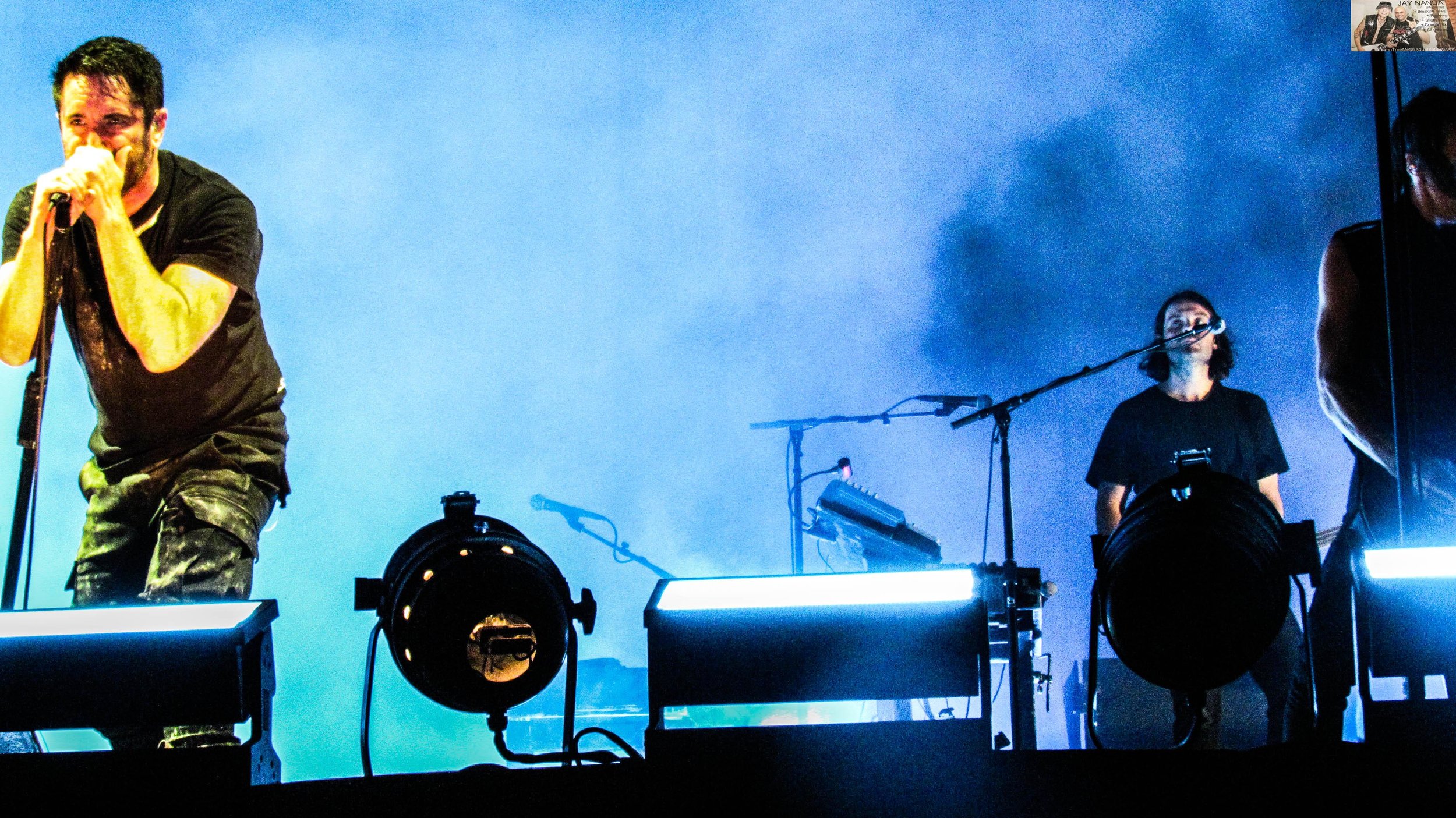 NINE INCH NAILS