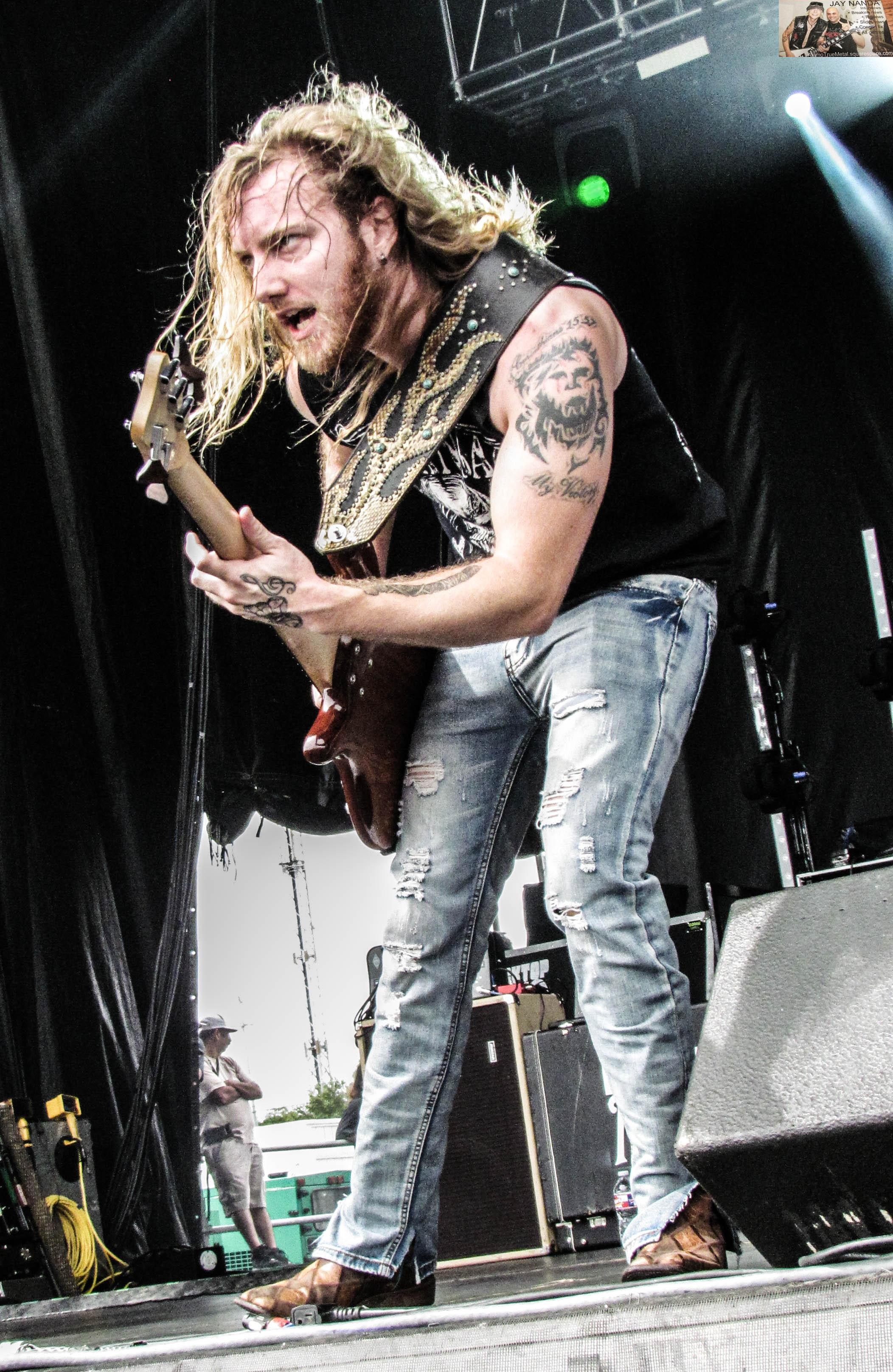 BLACKTOP MOJO