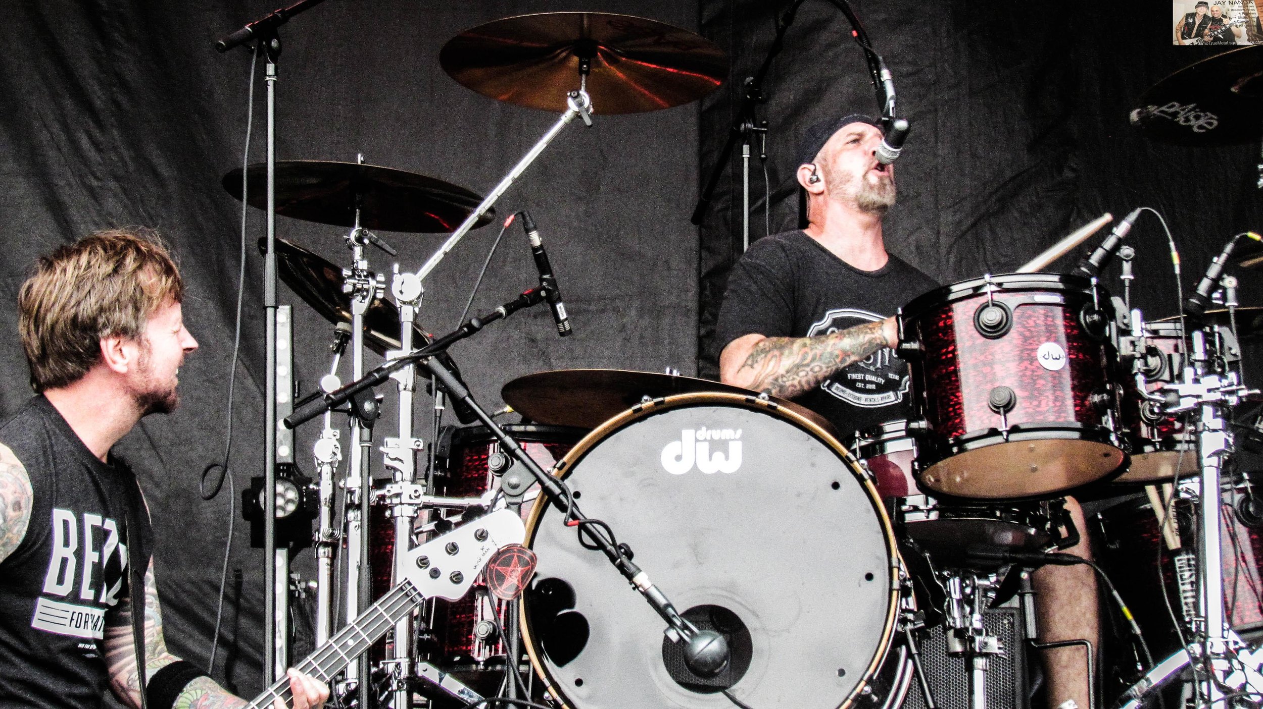 DROWNING POOL