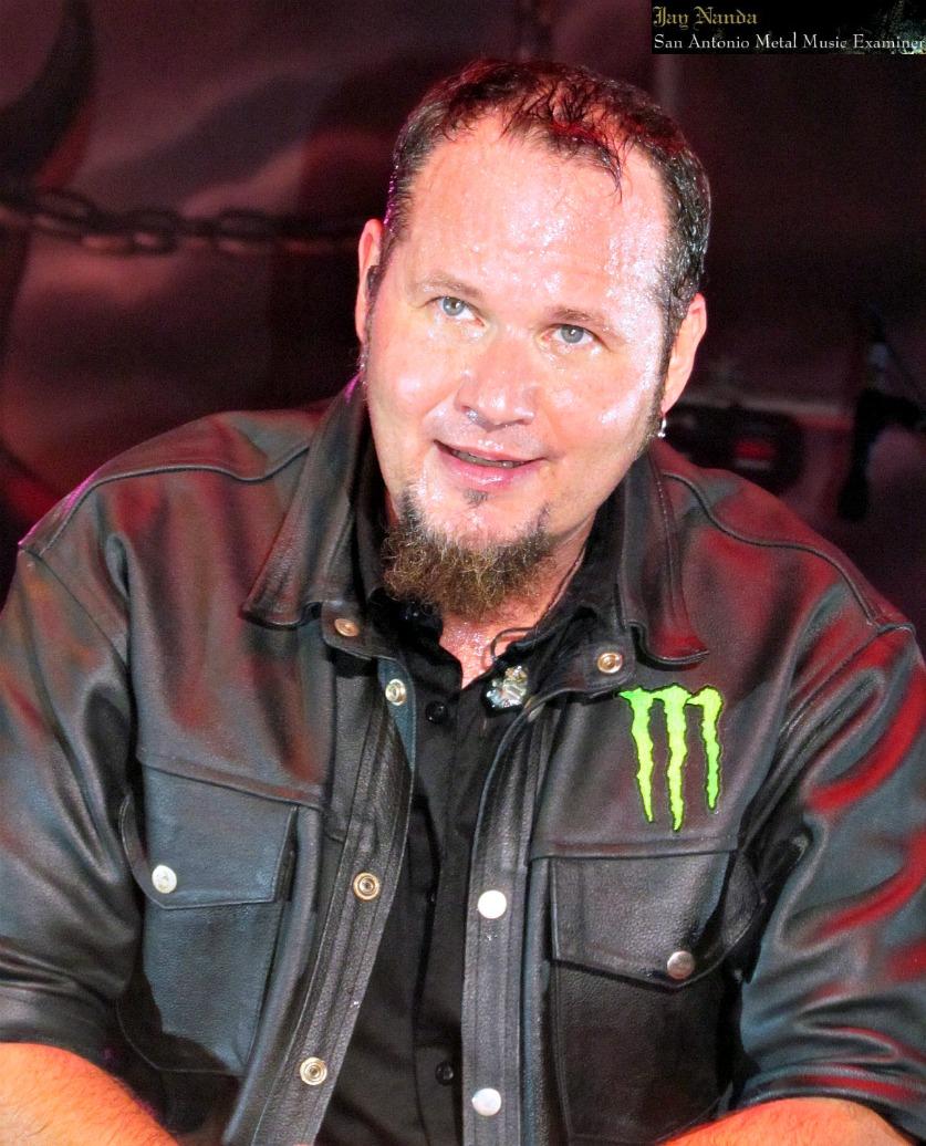  Owens revealed to ATM the one living artist with whom he’s never worked that he would like to the most. 