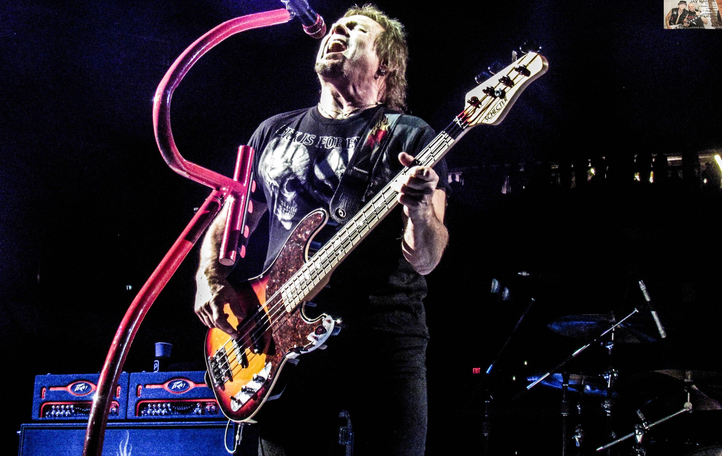 Sammy Hagar & The Circle 12.jpg
