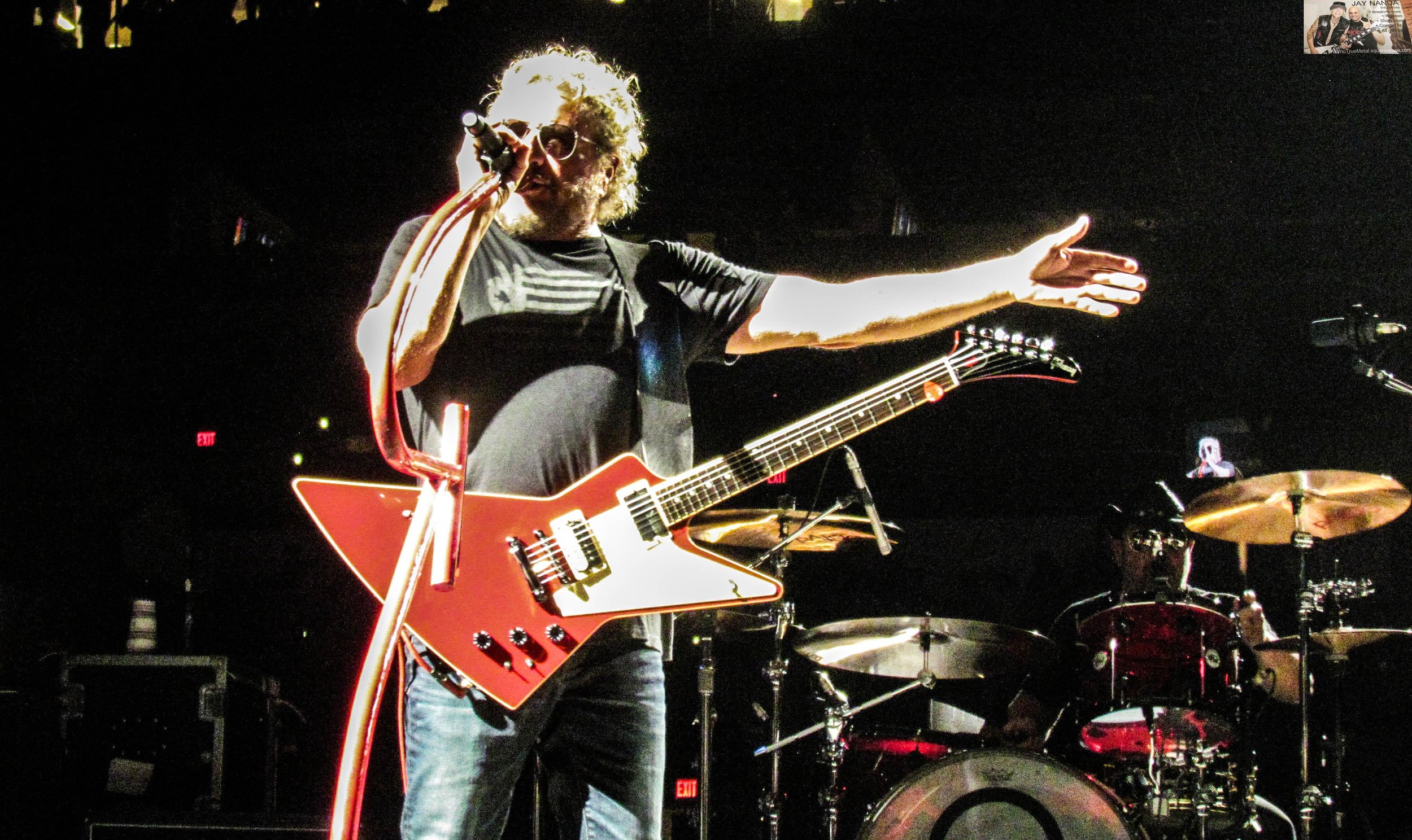 Sammy Hagar & The Circle 1.jpg