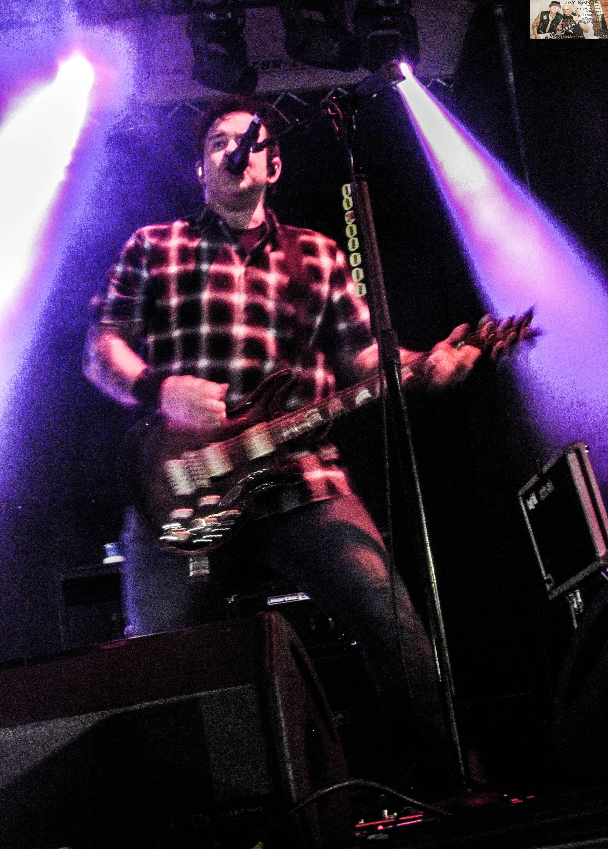 SEETHER