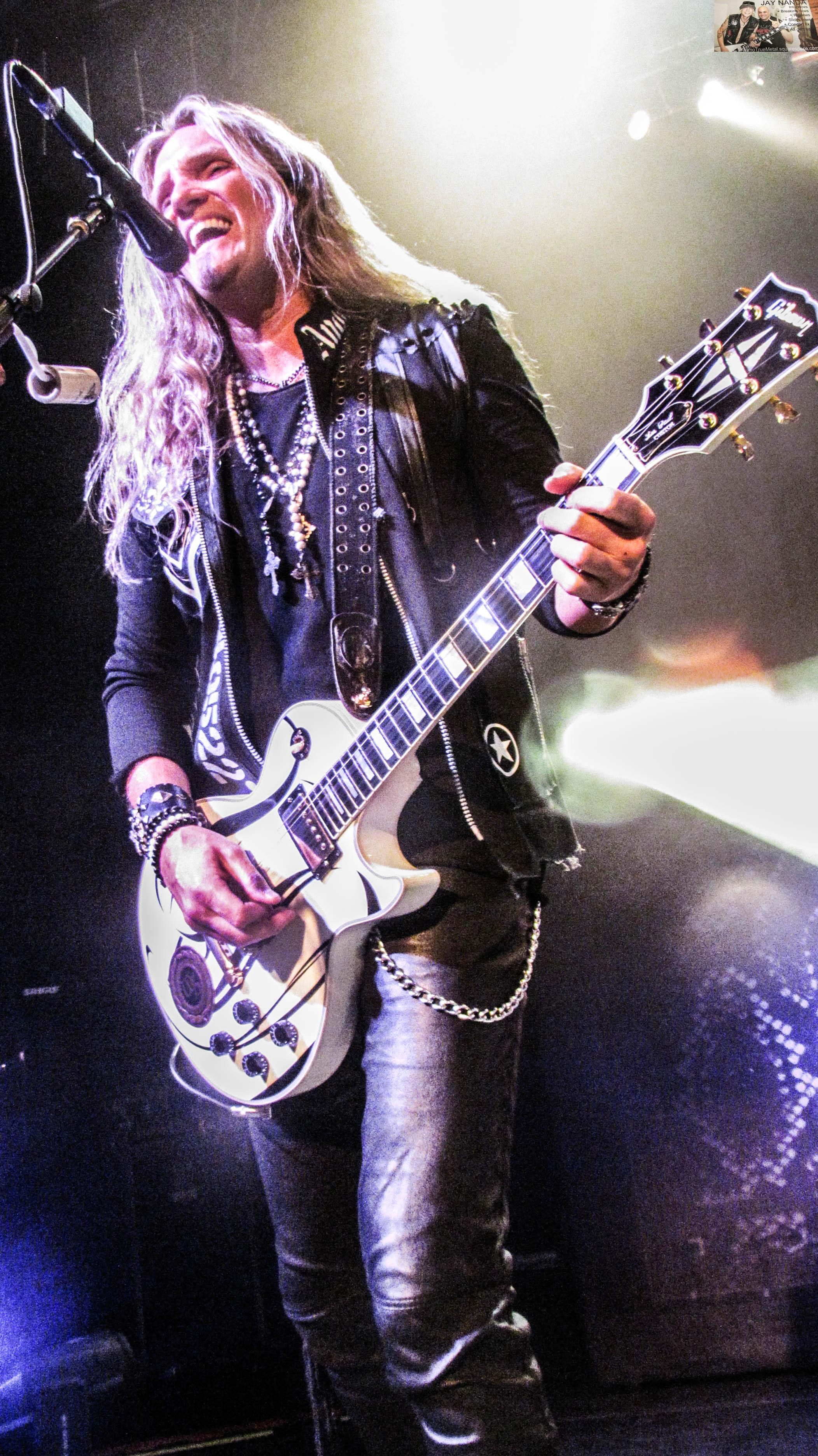 WHITESNAKE