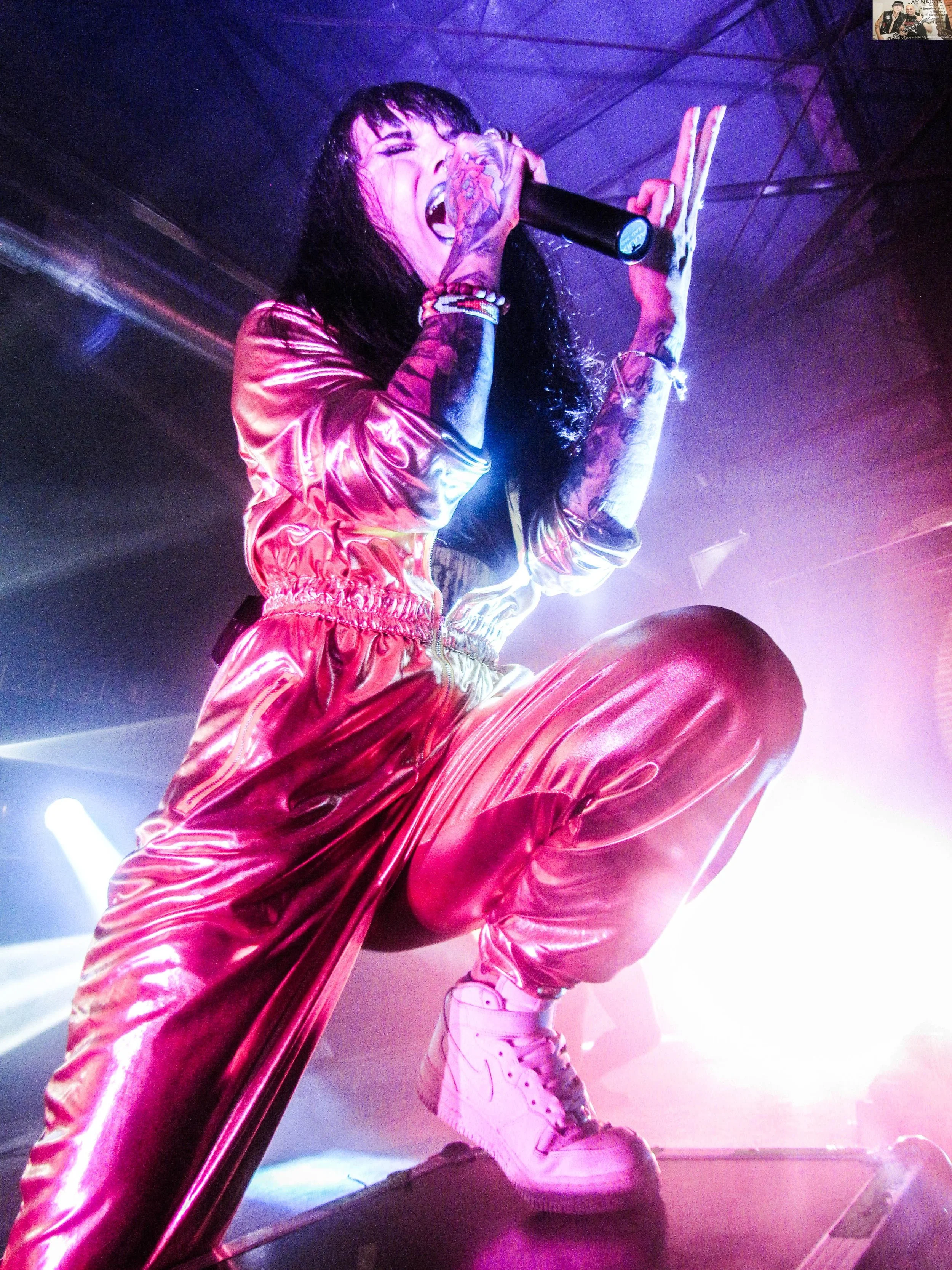 International flair of females brings roaring Vibes to Alamo City