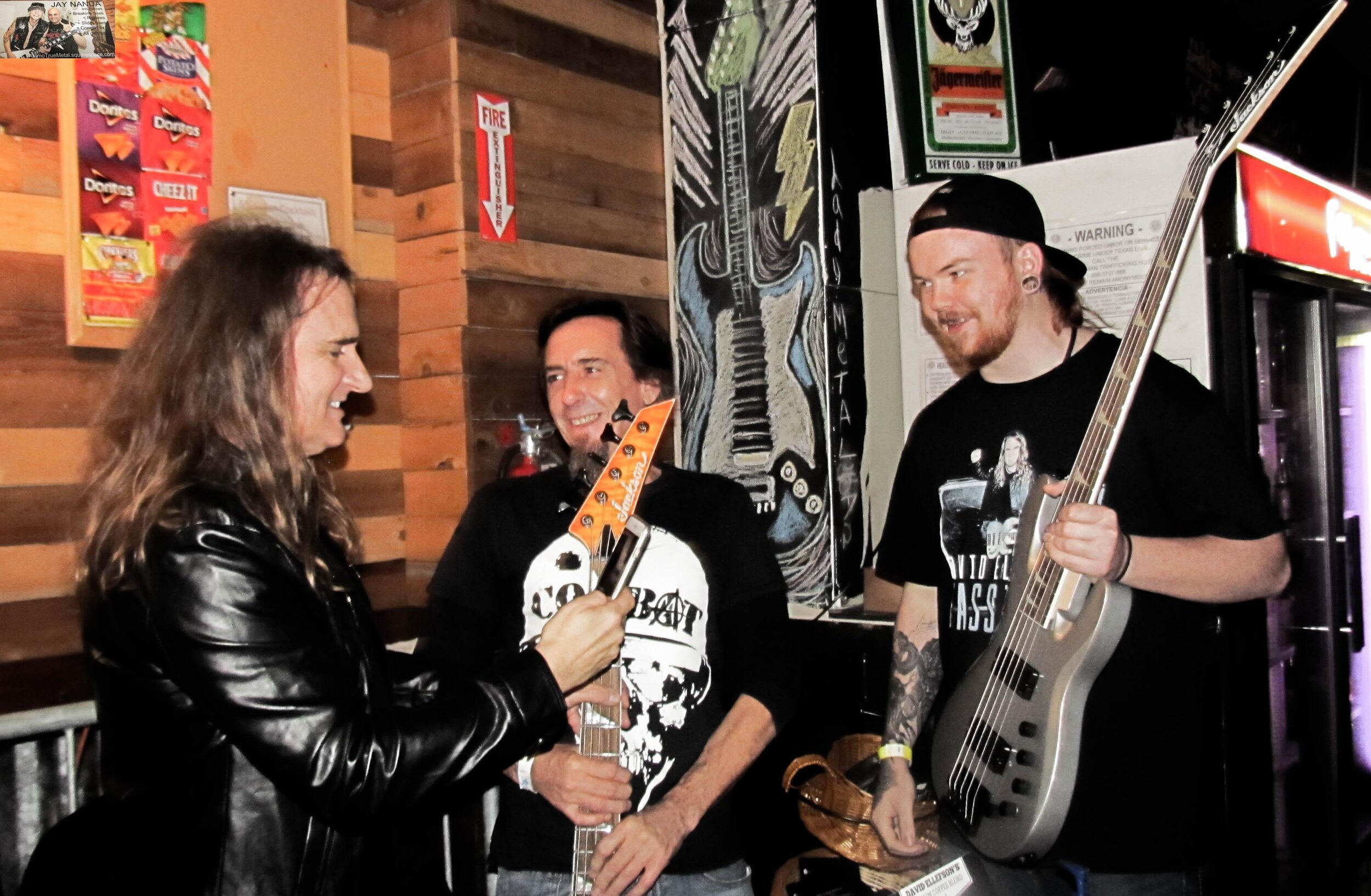  Ellefson gave away one of his signature bass guitars during his Basstory performance in 2018 at Fitzgerald’s. 