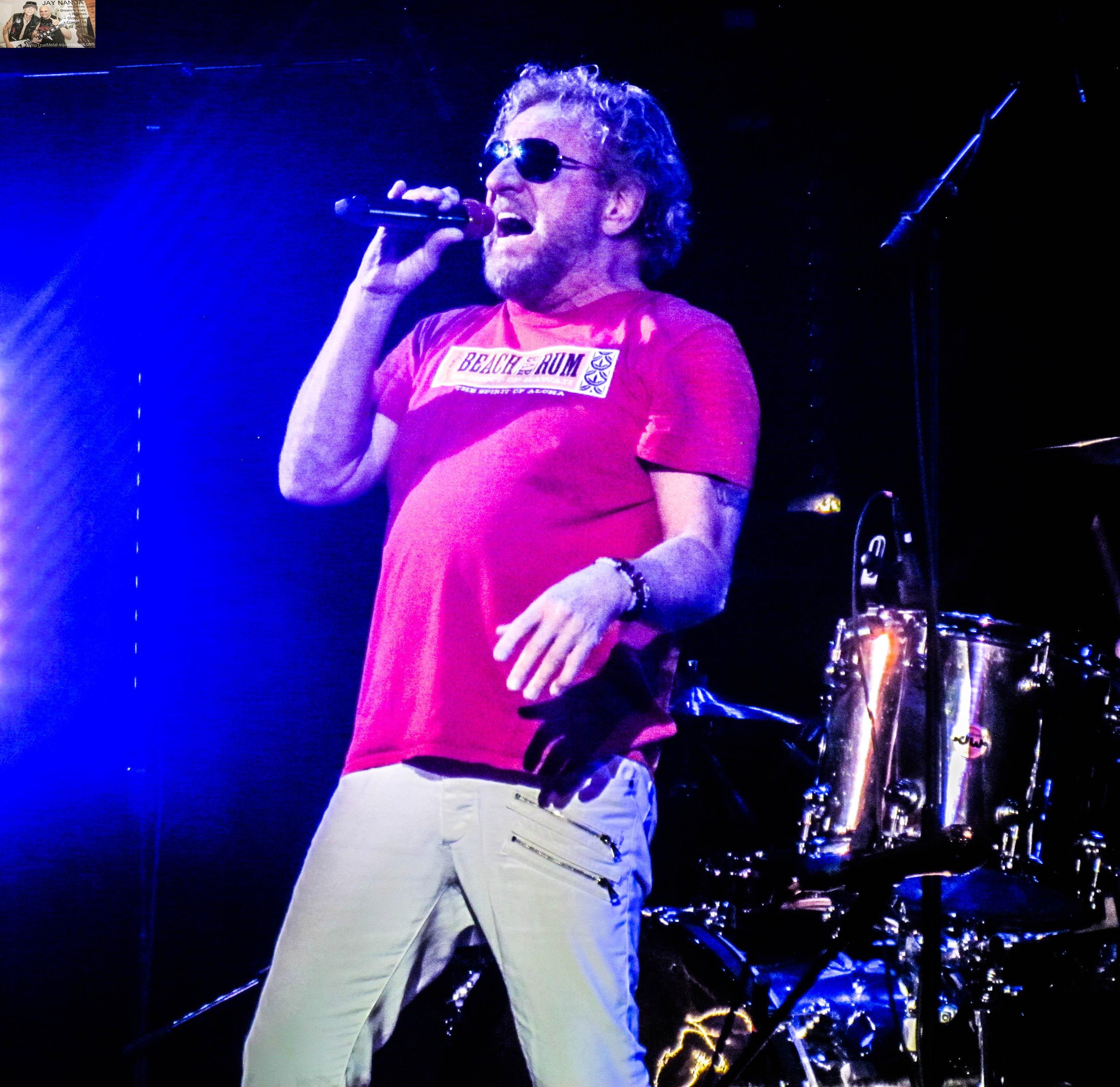  Hagar brought his band The Circle to town and once again dominated the set with Van Halen, Montrose and solo classics. 