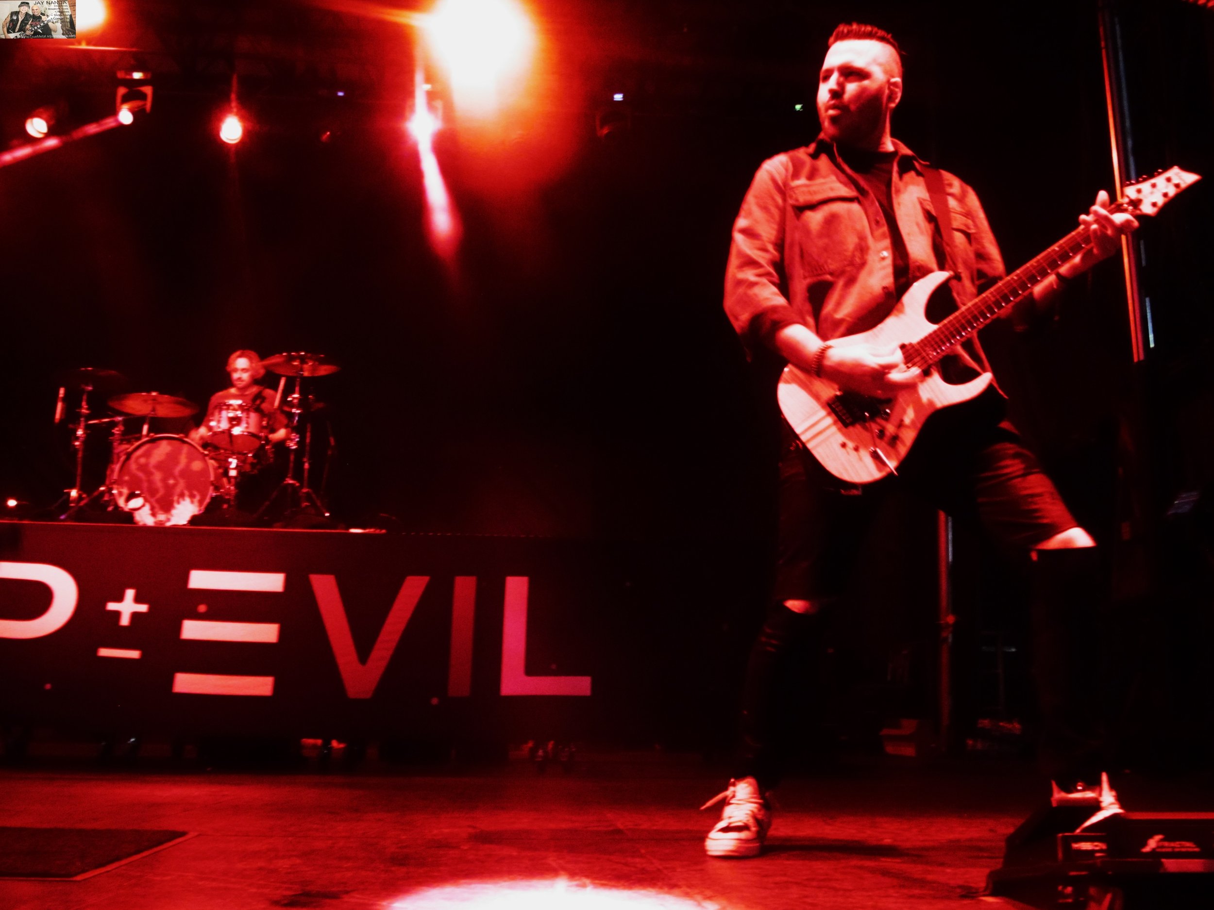 POP EVIL 