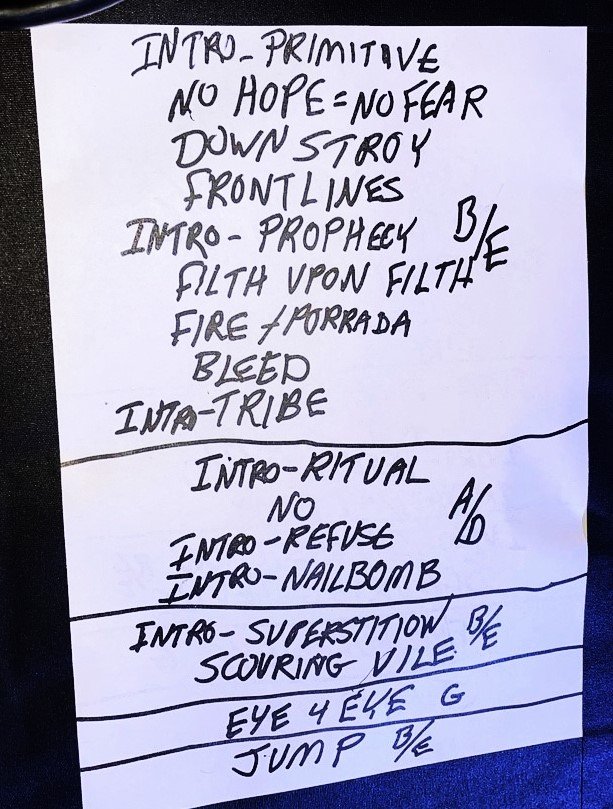  The setlist concentrated on new record  Totem  and Soulfly’s first four albums.  