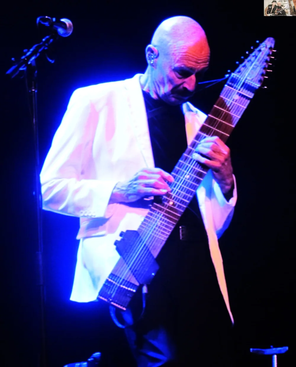  Tony Levin plays the Chapman Stick, a 12-stringed (half guitar/half bass) instrument that resembles solely the neck of a guitar. 
