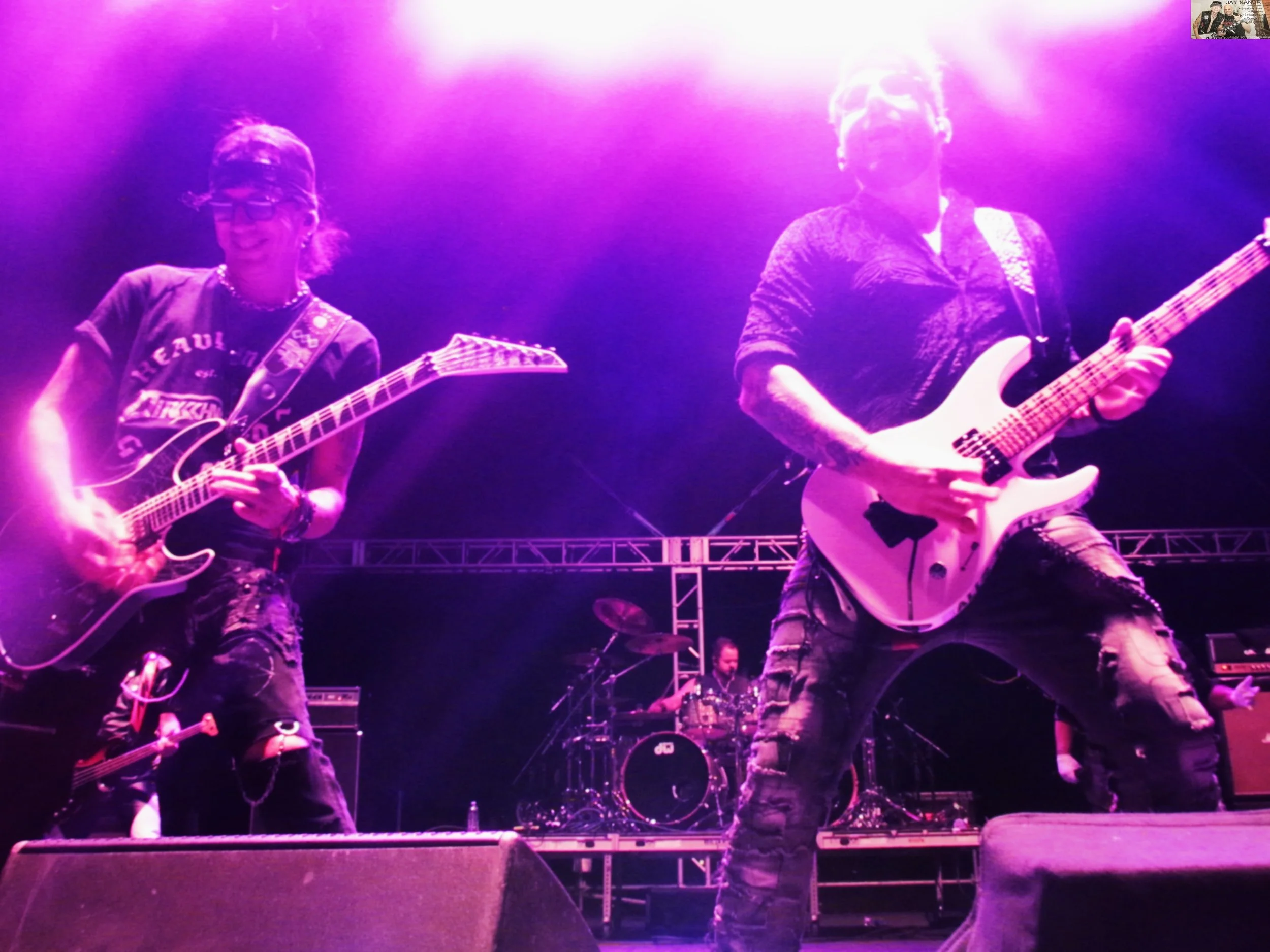  Brentini and Dammers do their thing on “Living for Tonite.” 