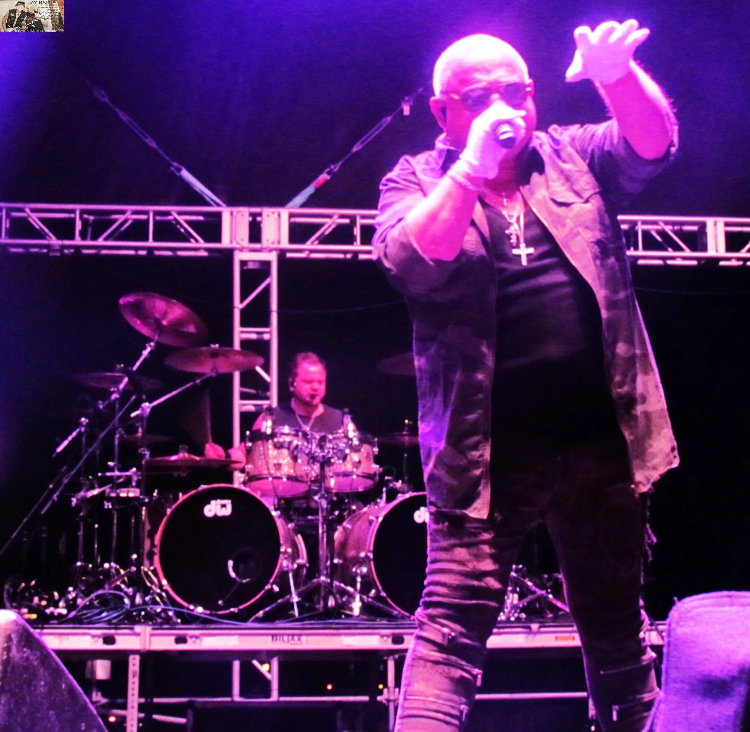  Dirkschneider agreed to play a longer set after originally scheduled Day 1 headliner Loudness canceled 72 hours before the festival. 