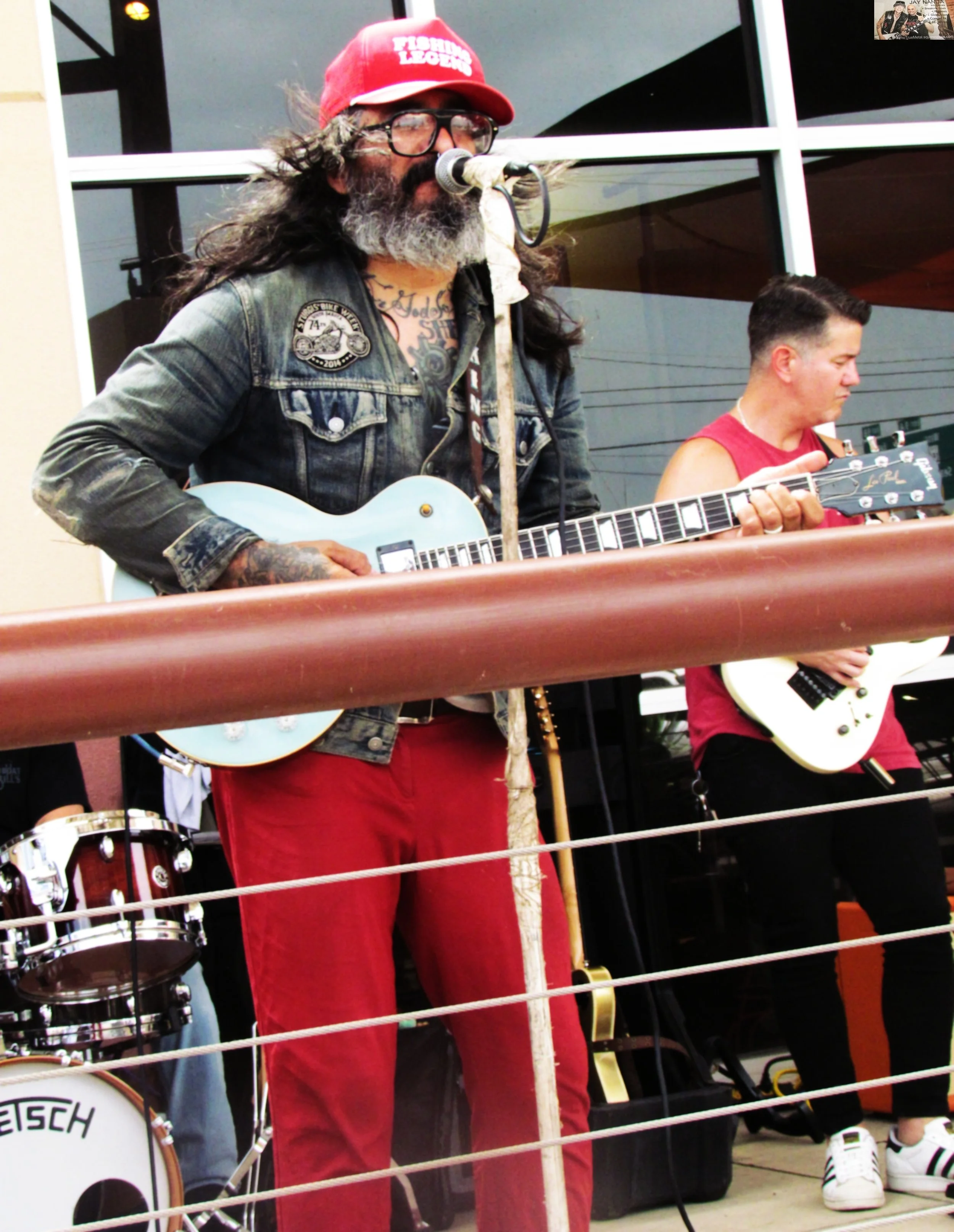 LYNNWOOD KING &amp; THE REVIVAL