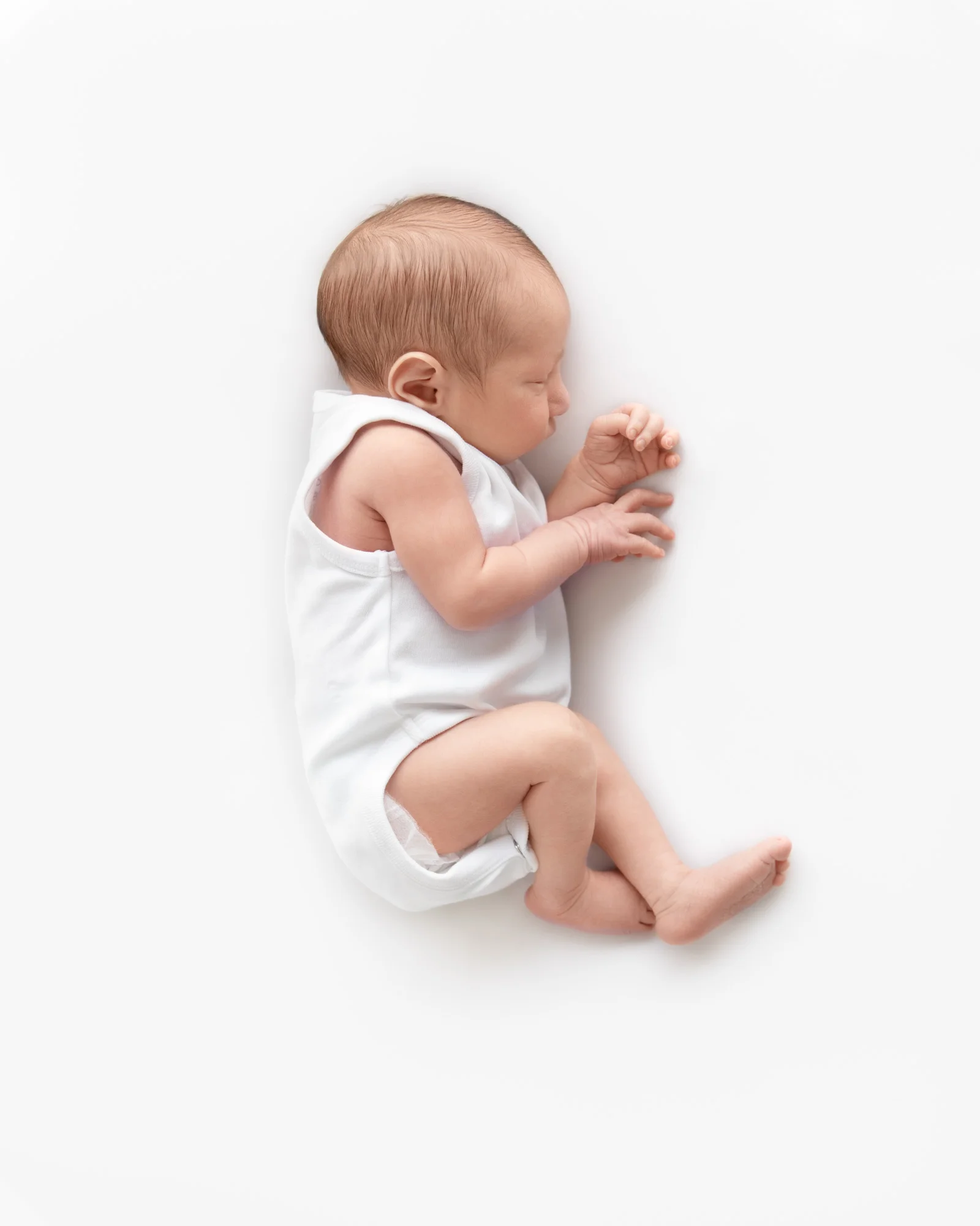 Newborn Baby Minimalist Blackand White 16Analia Paino Portrait Photographer.jpg