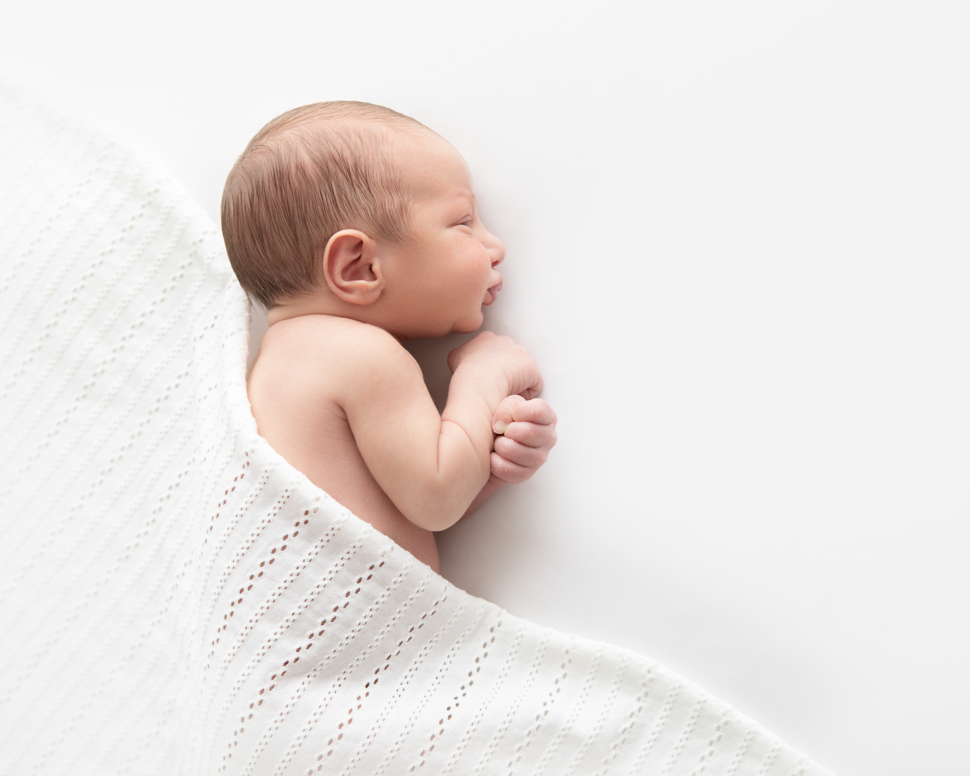 Newborn Baby Minimalist Blackand White 14Analia Paino Portrait Photographer.jpg