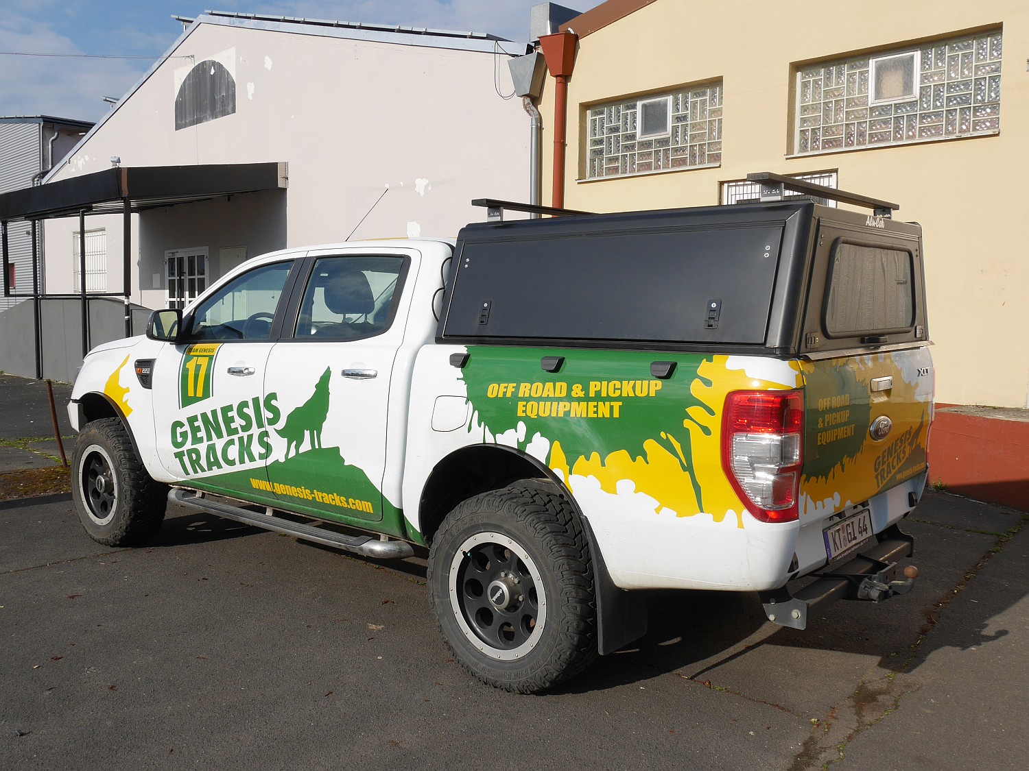 Alu-Cab Hardtop Explorer 3 1000b Ford Ranger.jpg