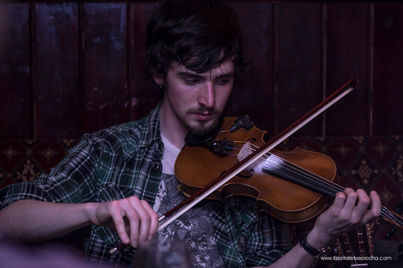 Music_Session_Ye Vagabonds_Walsh's Dublin Jan 2015-0486.jpg