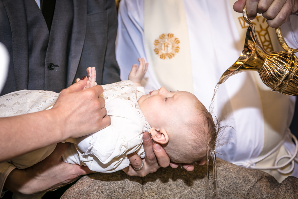 Christening of Ronan with Aoife and Brian-2090.jpg