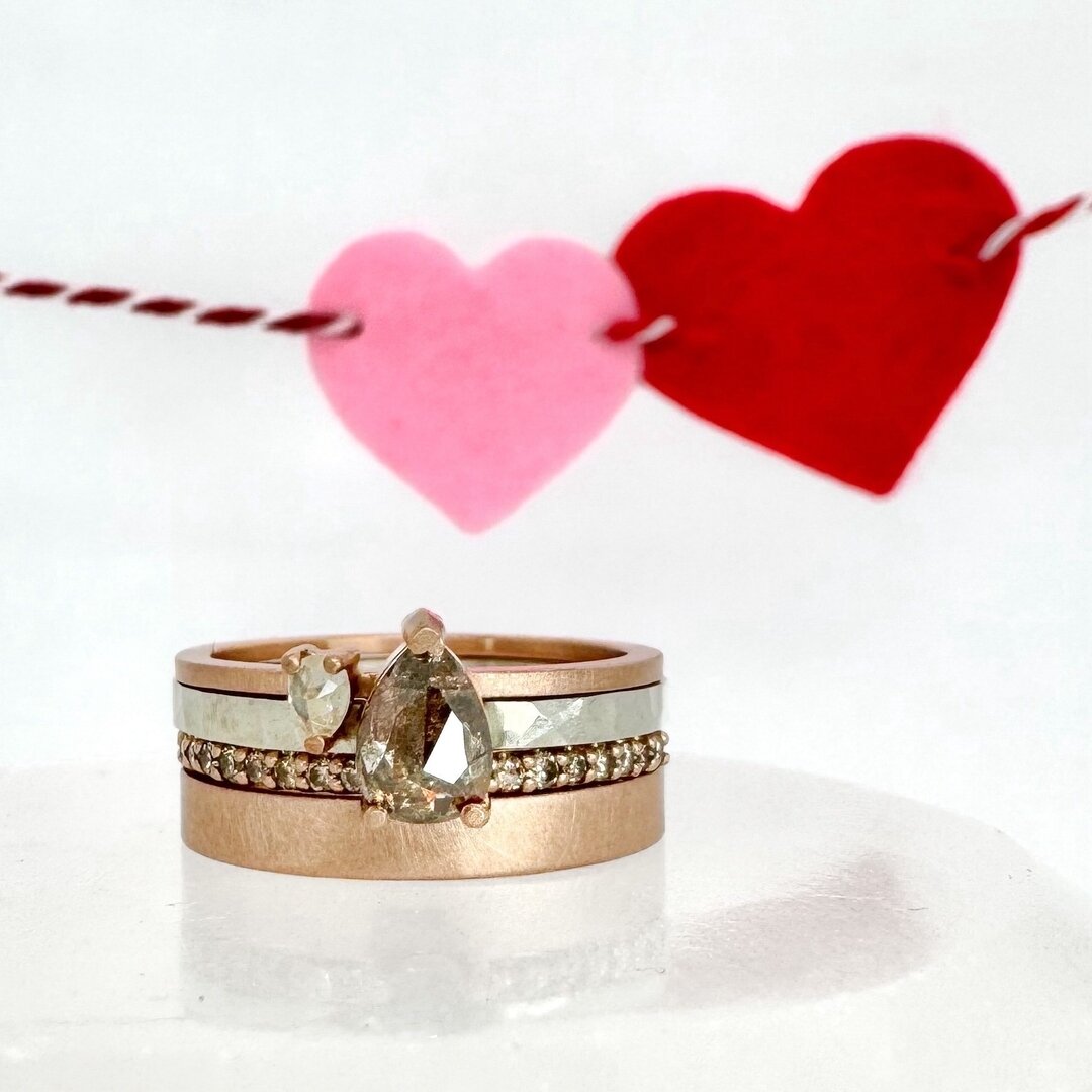 Happy Valentine's Day, loves! Stop in and see us if you need a little last minute sparkle.  We're open until 7 tonight!