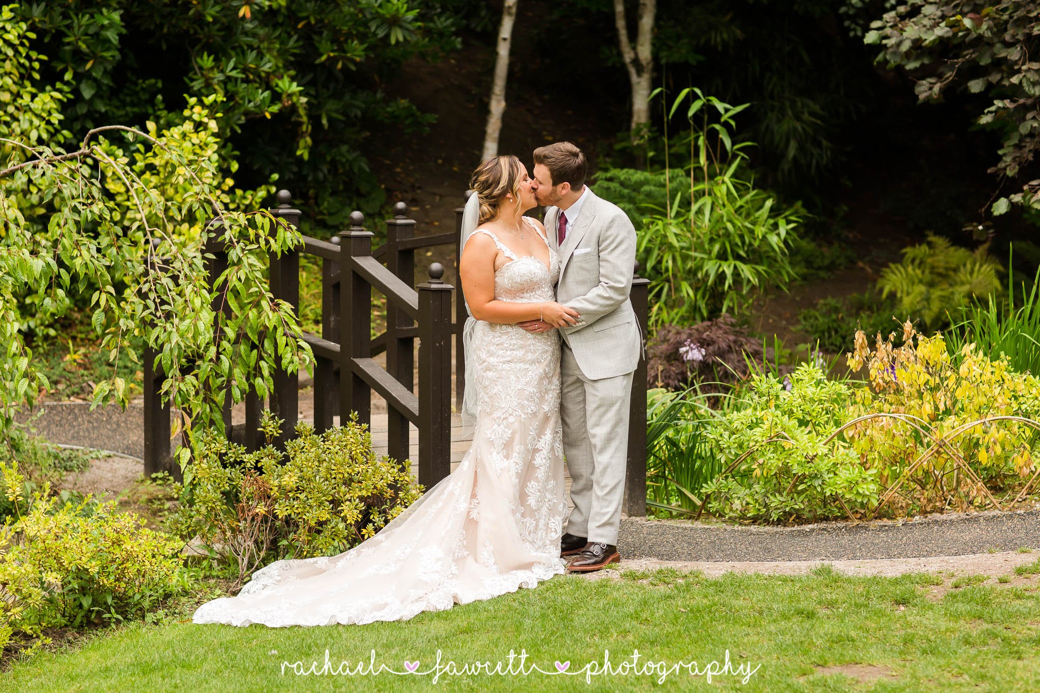 Harrogate-sun-pavilion-wedding-photographer-440