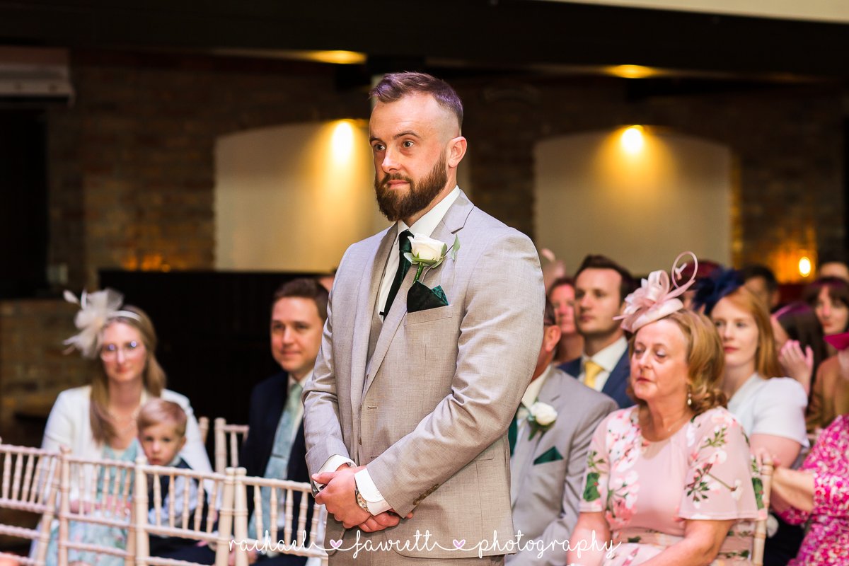The-Engine-Shed-Wetherby-Wedding-Photographers-12.jpg