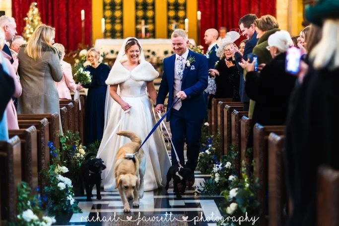 Happy 1 Year to @lauralou0142 and @andrew47nash 🩷🩷 Still one of my favourite newly wed walks down the aisle 😍🐶🐶🐶

#harrogateweddingphotographer #northyorkshireweddingphotographer #skiptonweddingphotographer