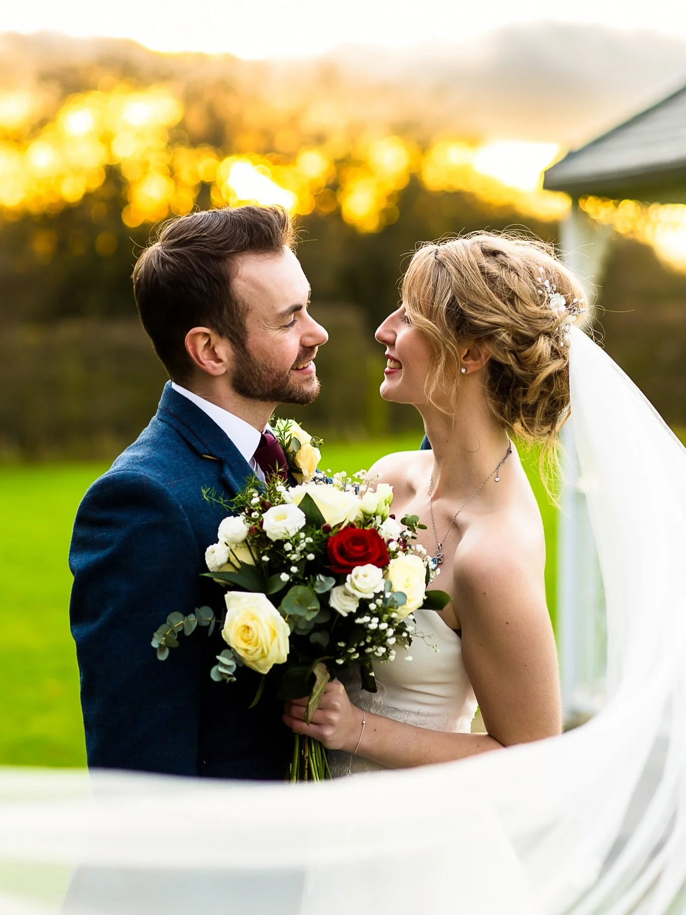 Happpppiest of anniversaries to @grace_e_morrell and @j03m0rr3ll - what fun we had on this day two years ago!! 😍😍

#harrogateweddingphotographer #harrogateweddingphotography #harrogatewedding